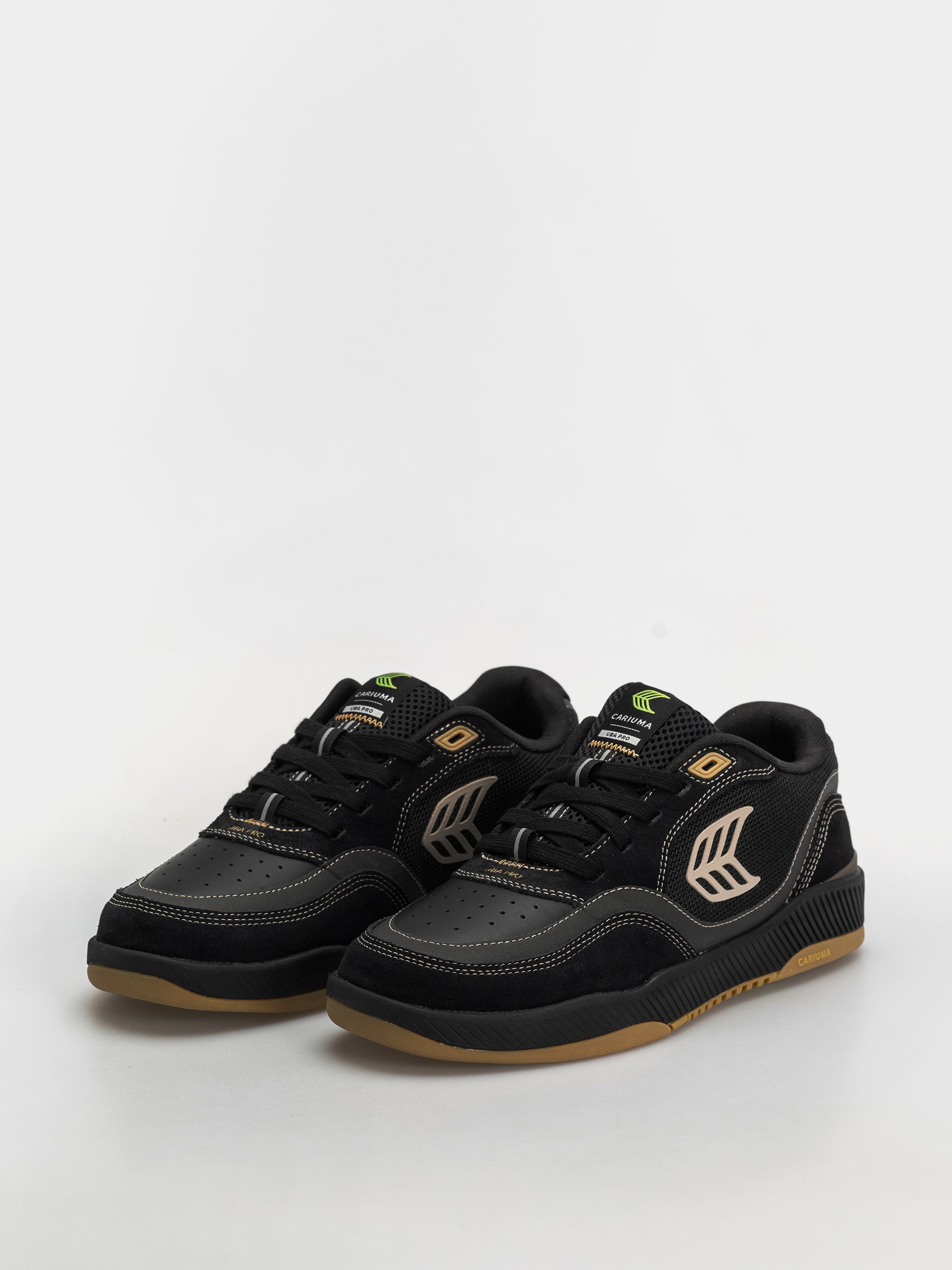 Обувки Cariuma Uba Pro (black suede and mesh silver cloud logo)