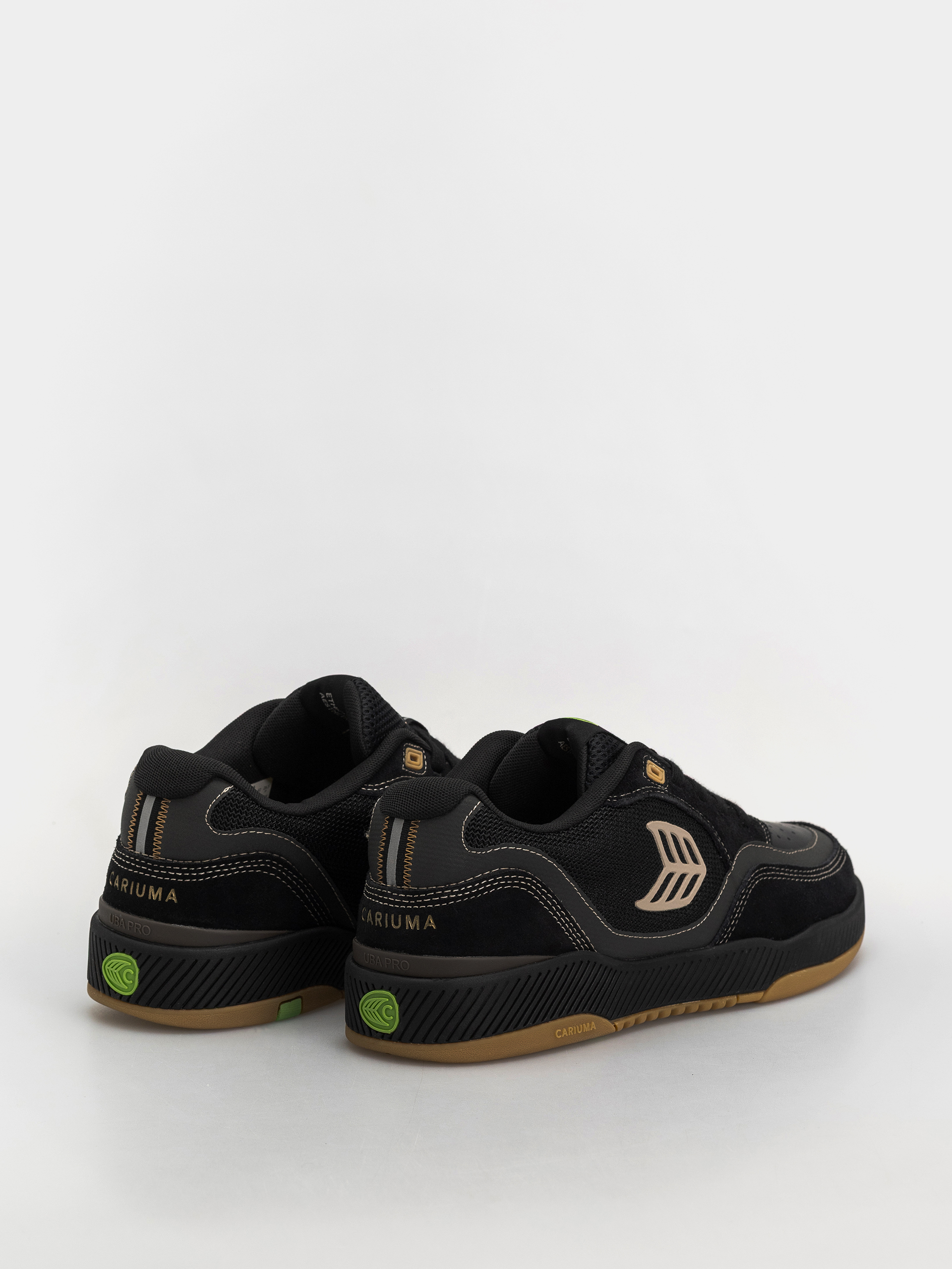 Обувки Cariuma Uba Pro (black suede and mesh silver cloud logo)
