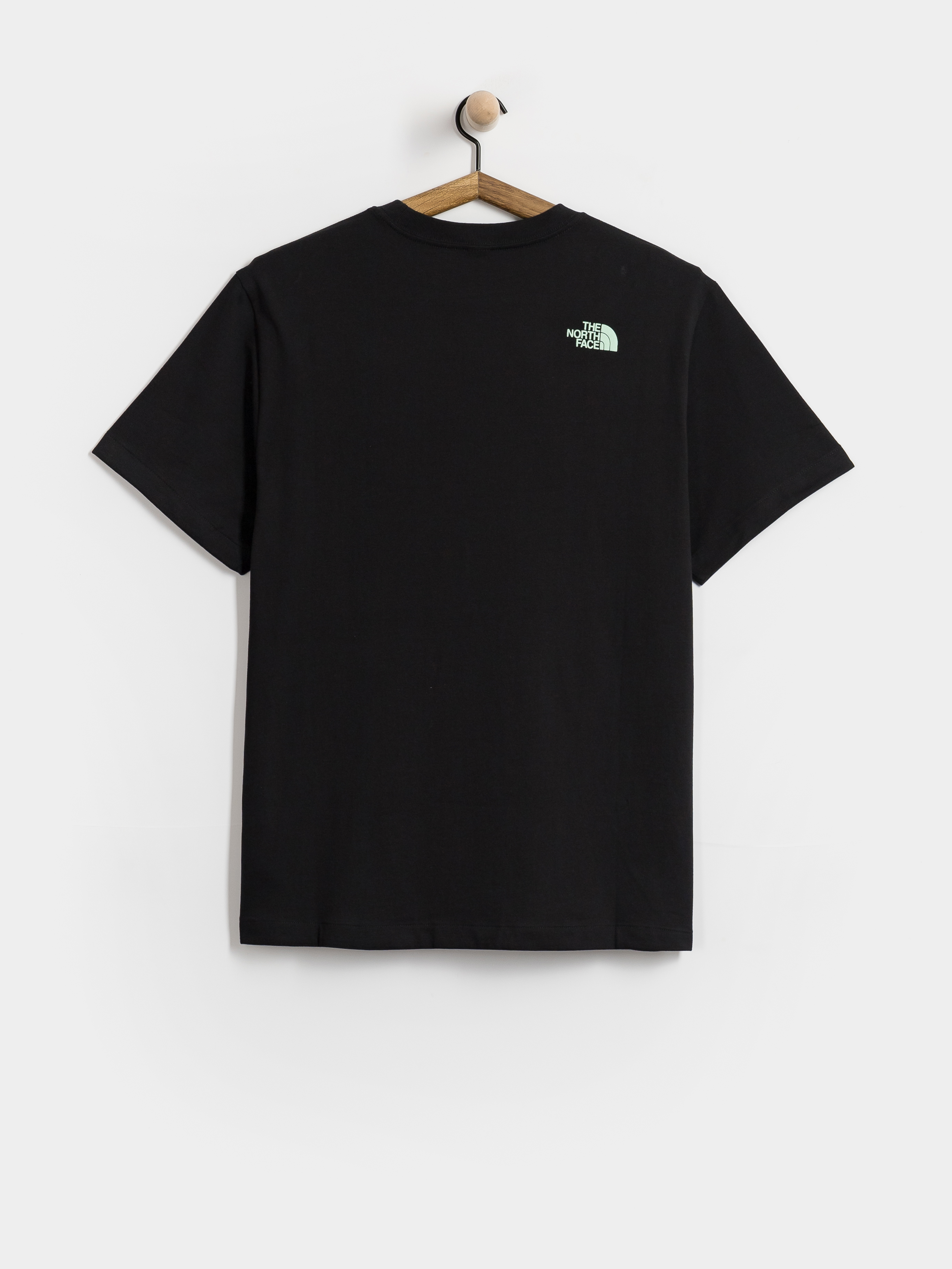 Тениска The North Face Mountain Play Relaxed (tnf black)