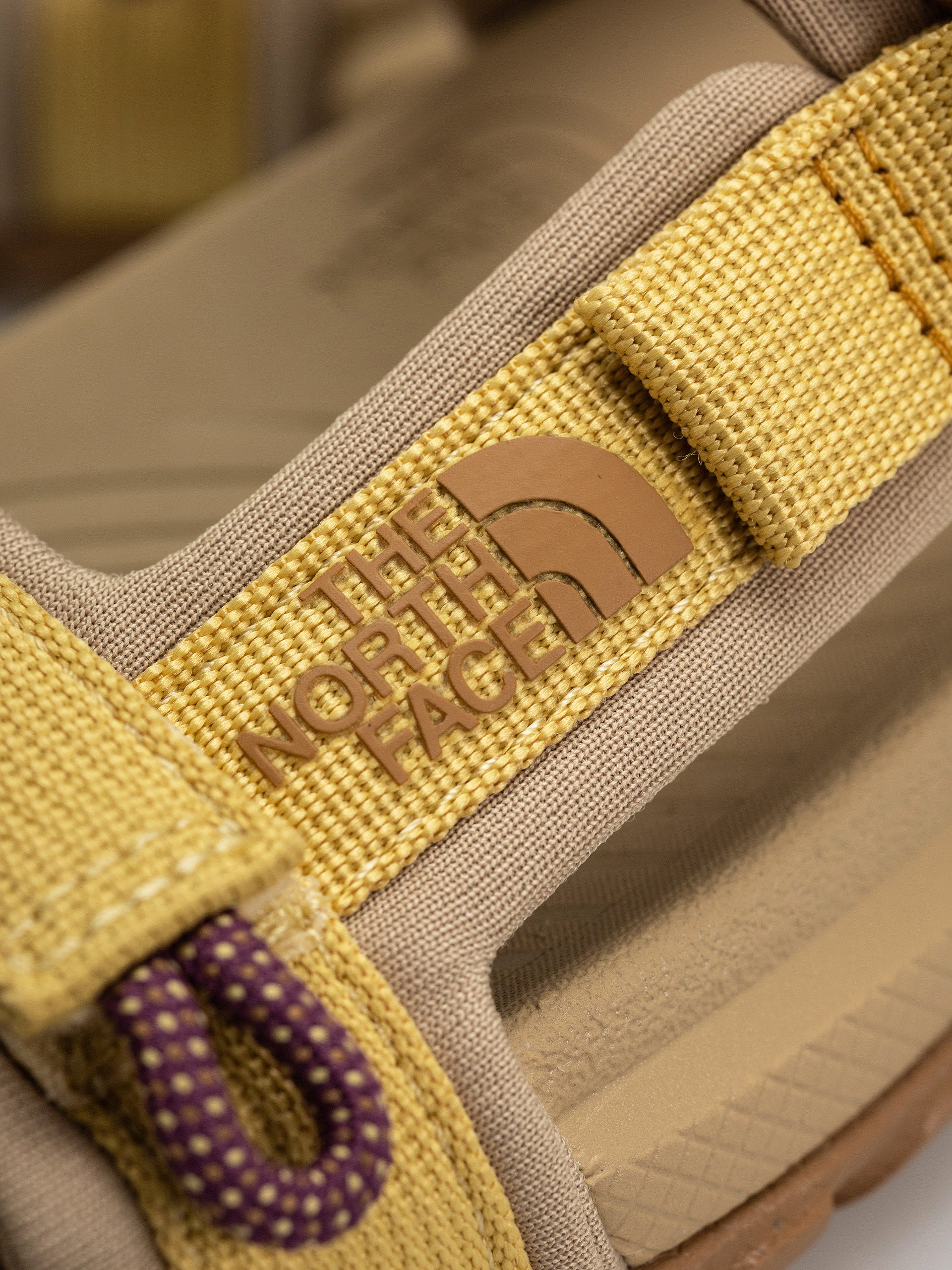 Сандали The North Face Explore Camp Wmn (honeyed sand/ut)