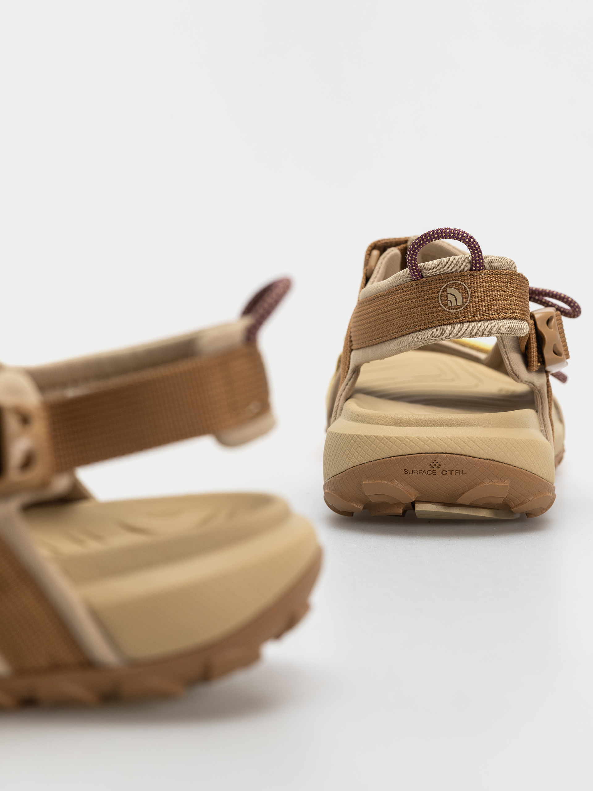 Сандали The North Face Explore Camp Wmn (honeyed sand/ut)