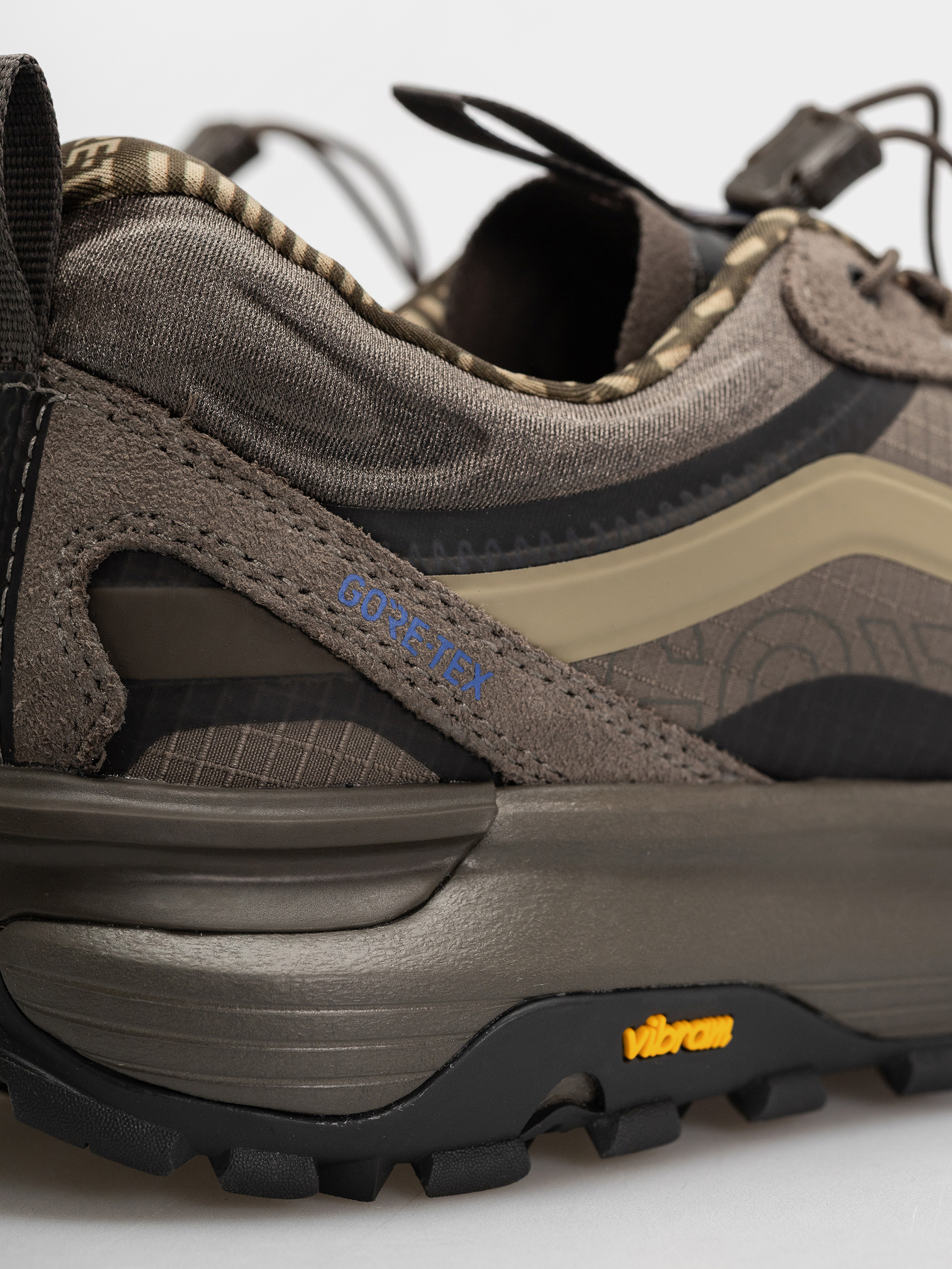 Зимни обувки Vans Crosspath Xc Gore Tex (bungee cord/coa)