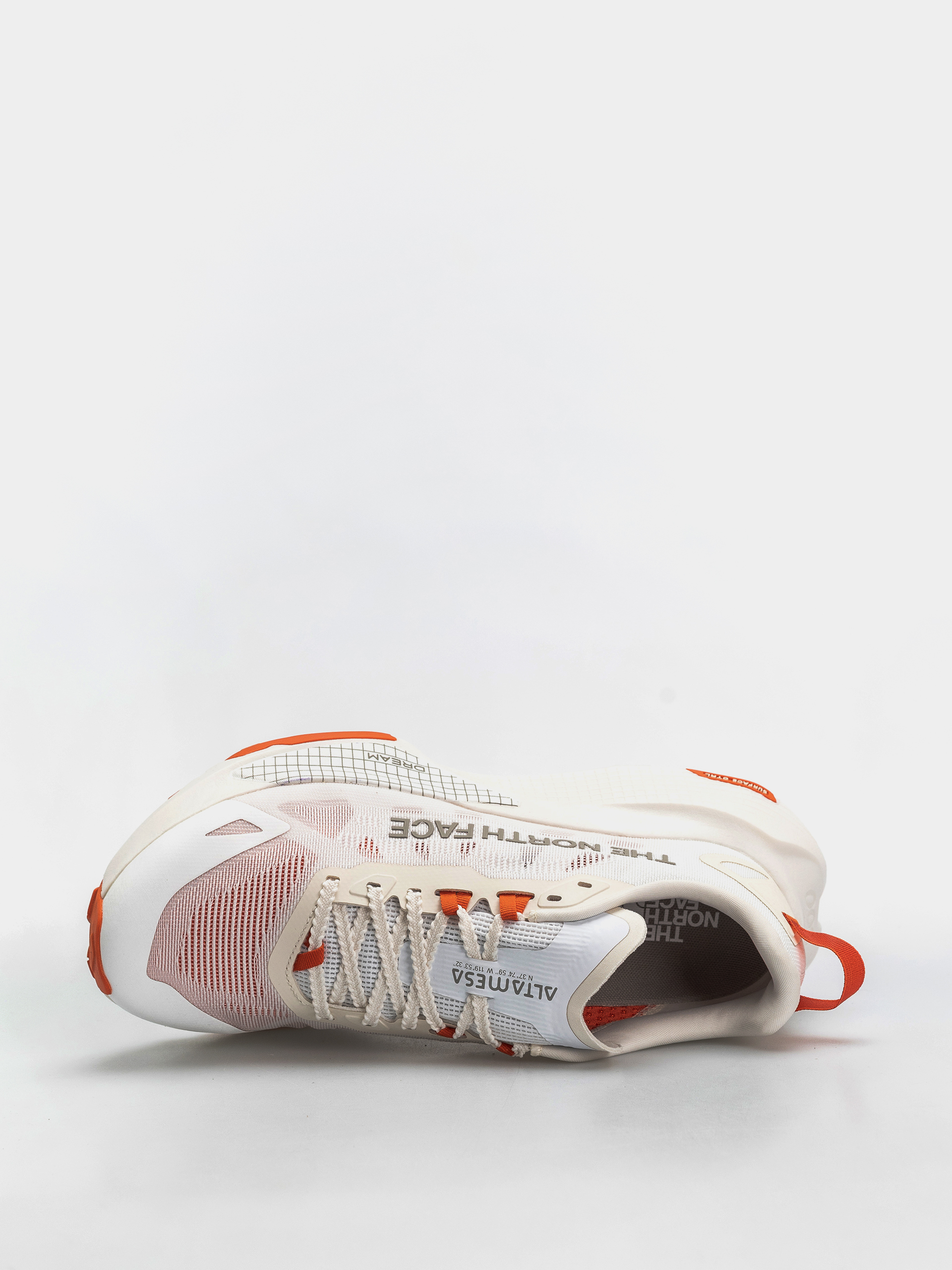 Обувки The North Face Altamesa 500 V2 (tnf white/lava)