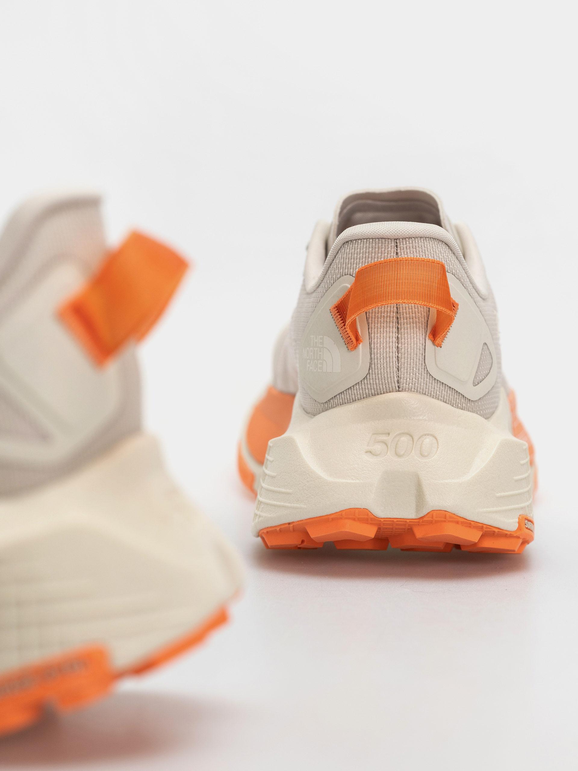 Обувки The North Face Altamesa 500 V2 Wmn (calacatta/citru)