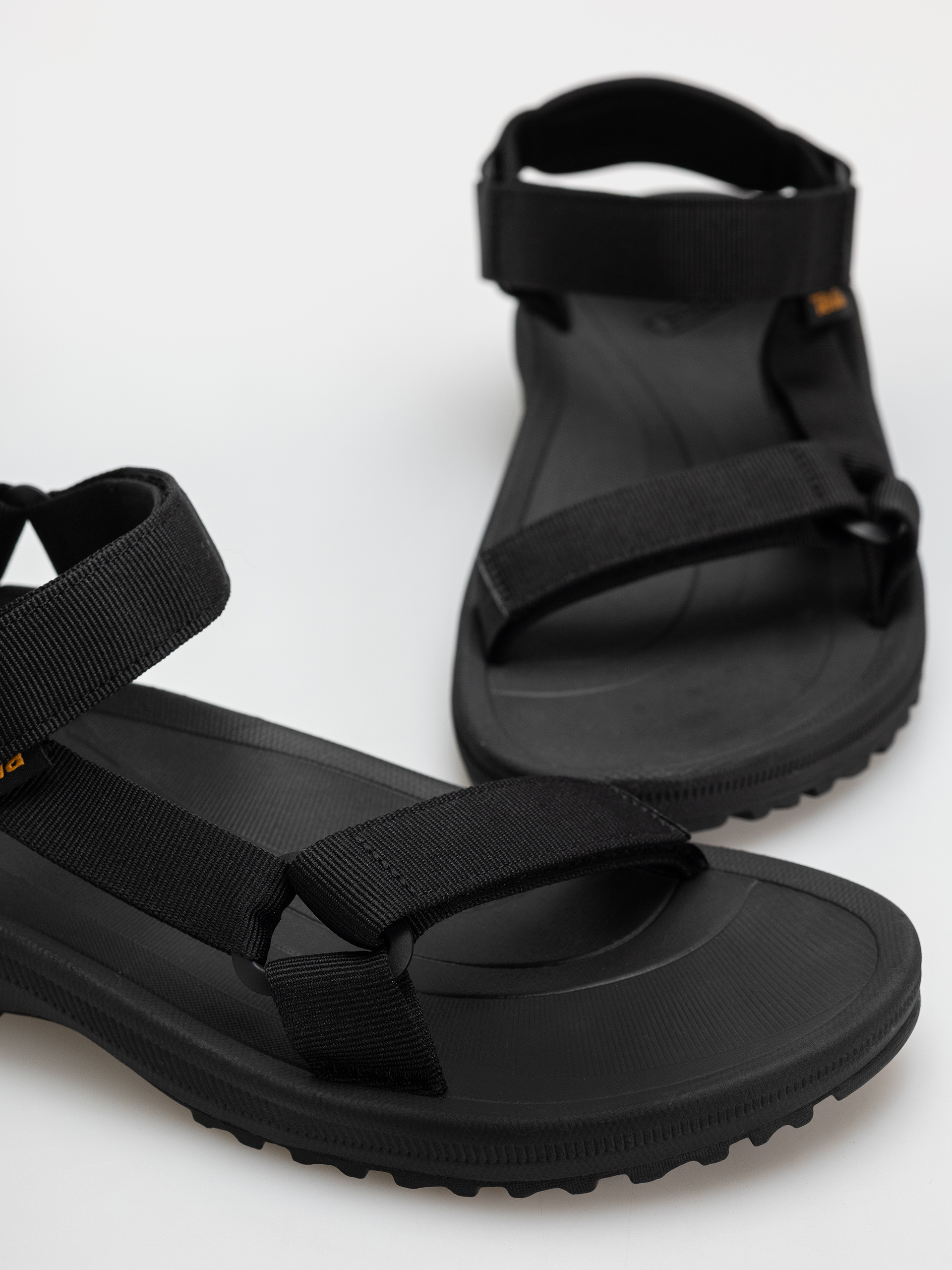 Сандали Teva Winsted (black)