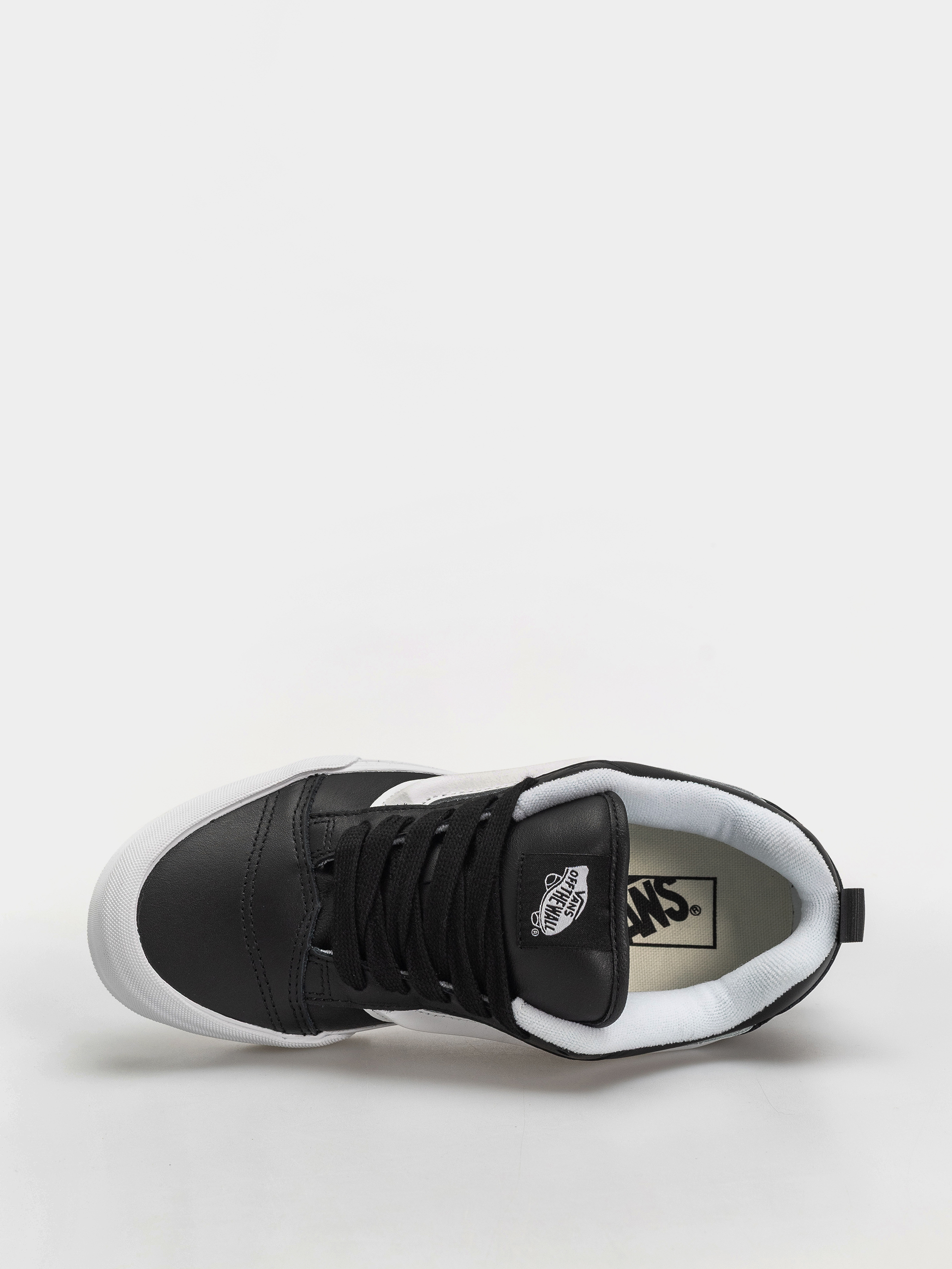Обувки Vans Knu Skool (black/true whit)