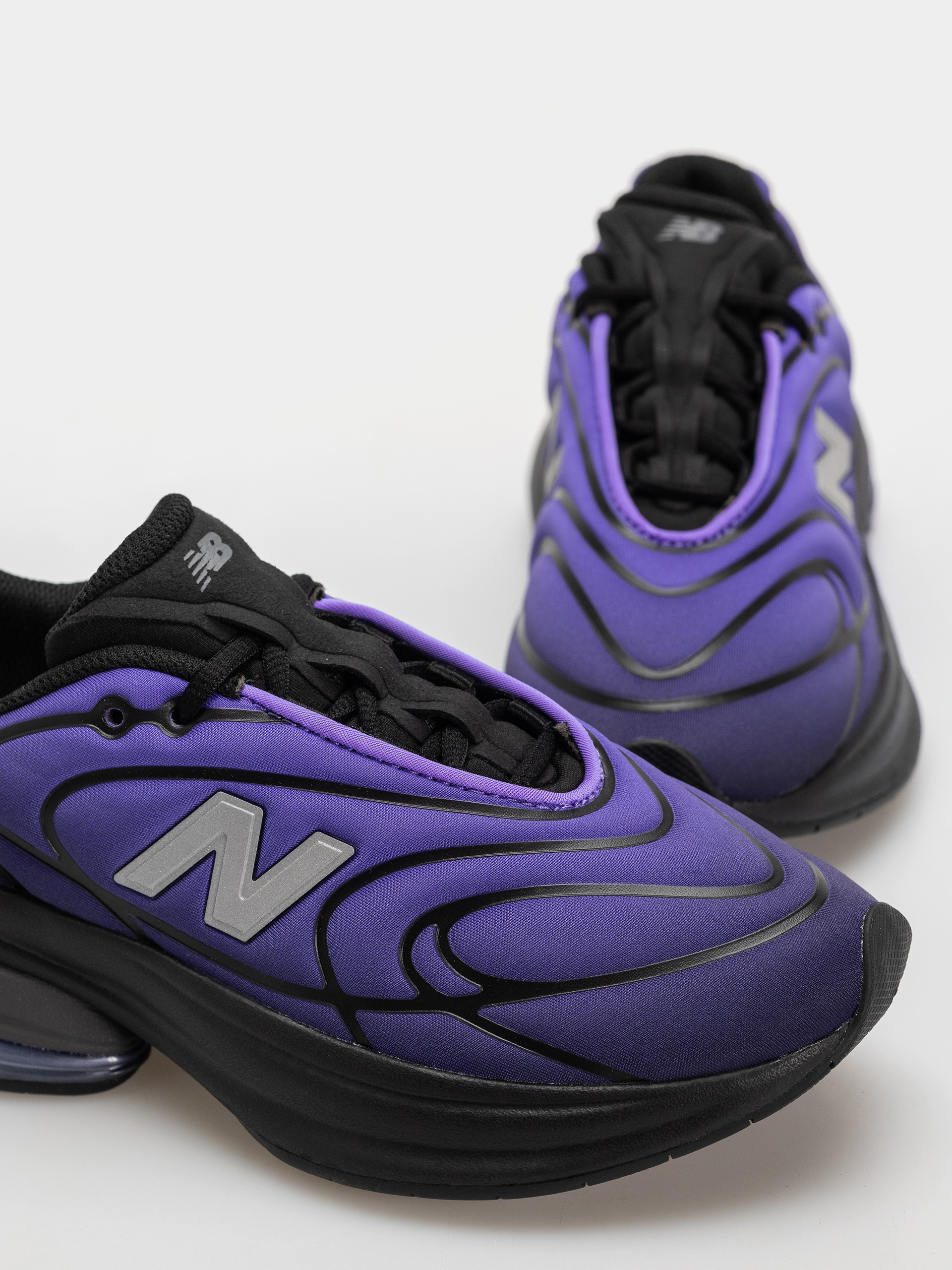 Обувки New Balance 5030 (black/electric indigo)