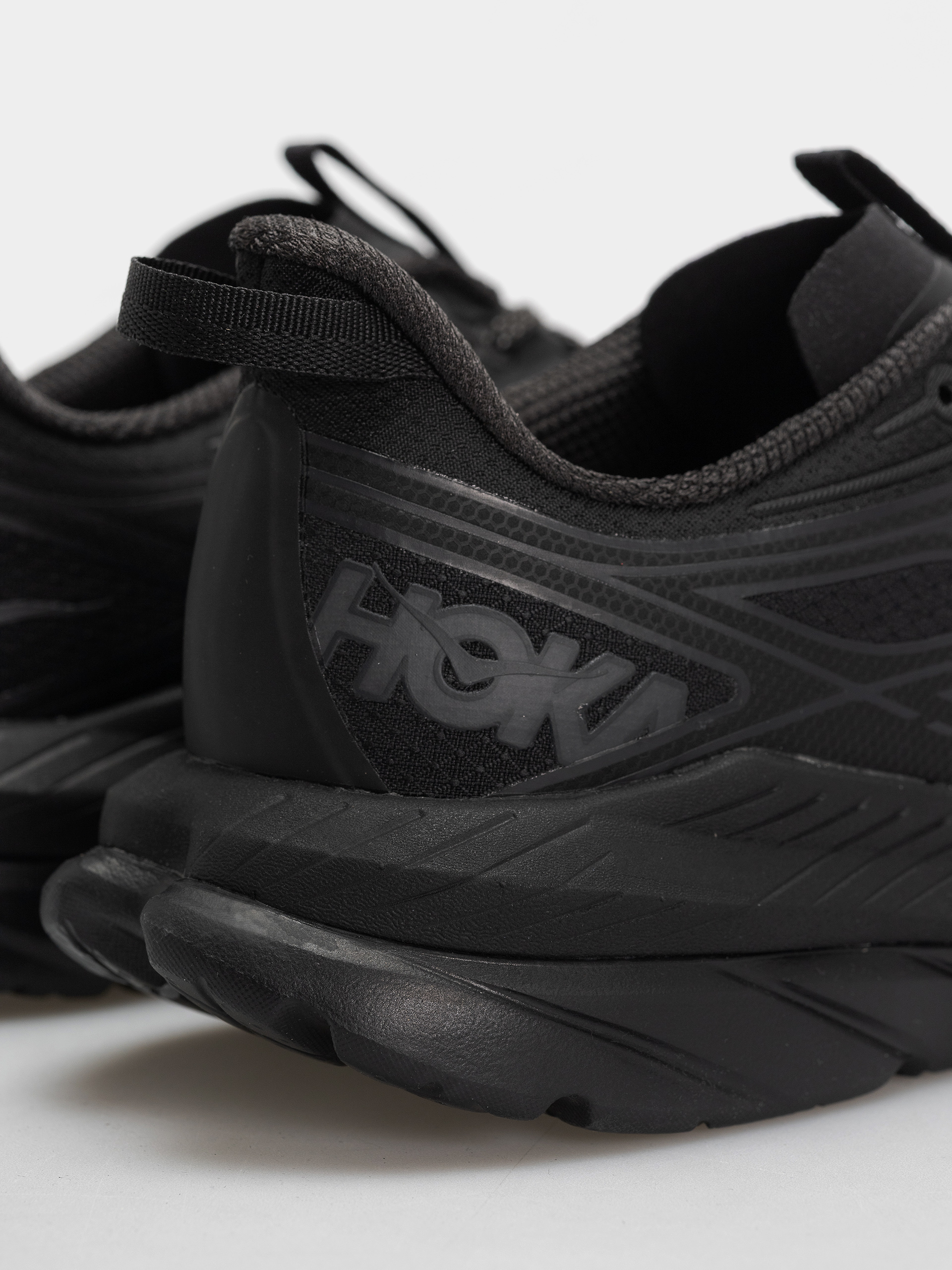 Обувки Hoka Mach Remastered (obsidian/obsidian)