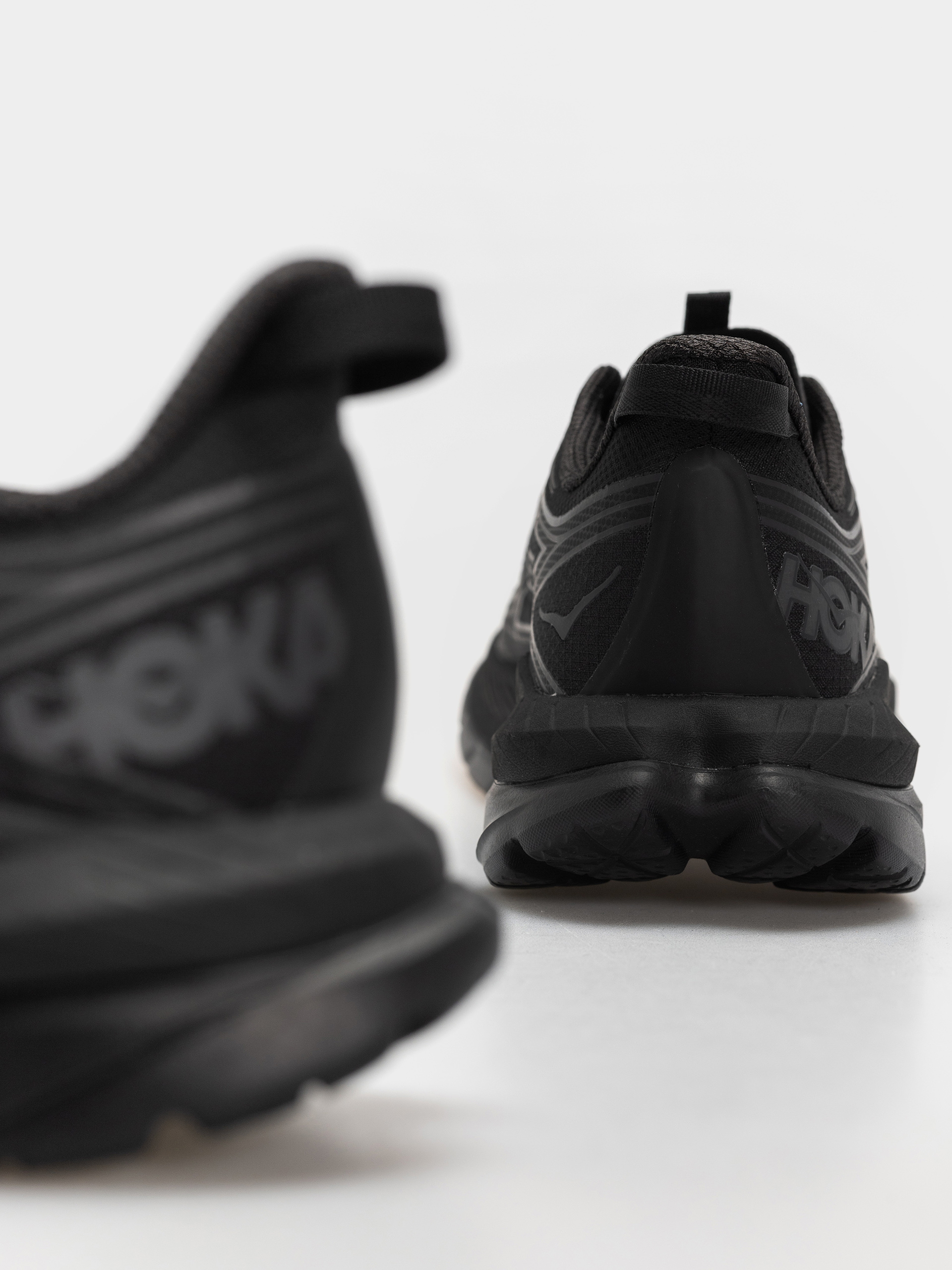 Обувки Hoka Mach Remastered (obsidian/obsidian)
