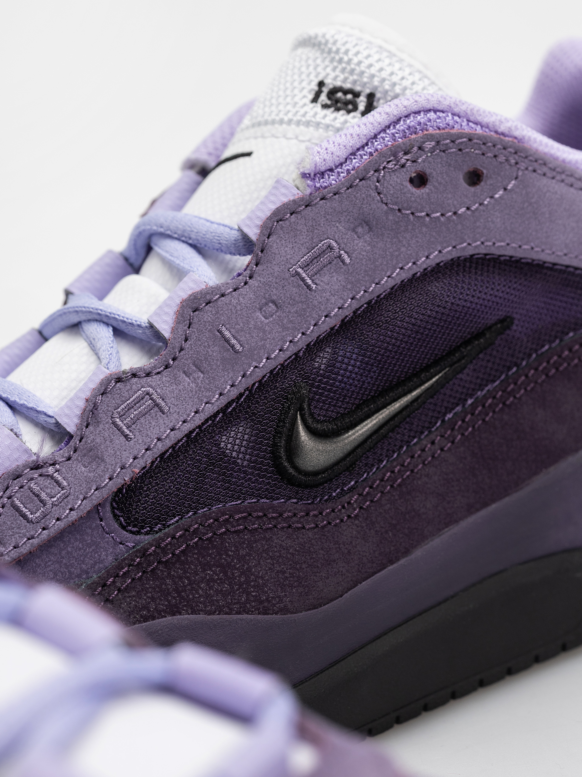 Обувки Nike SB Air Max Ishod (grand purple/black/noble purple)