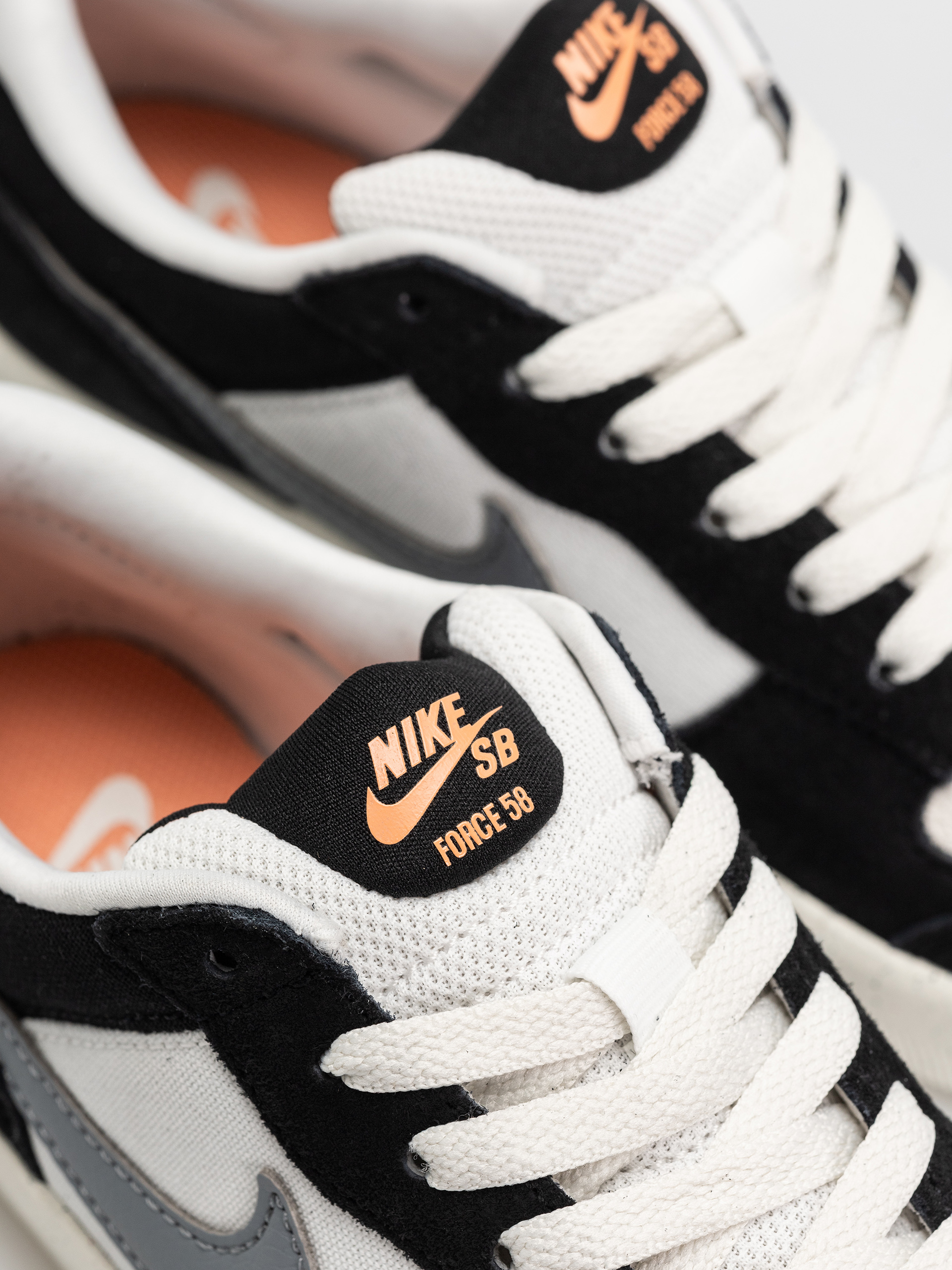 Обувки Nike SB Force 58 (black/cool grey/summit white/sail)