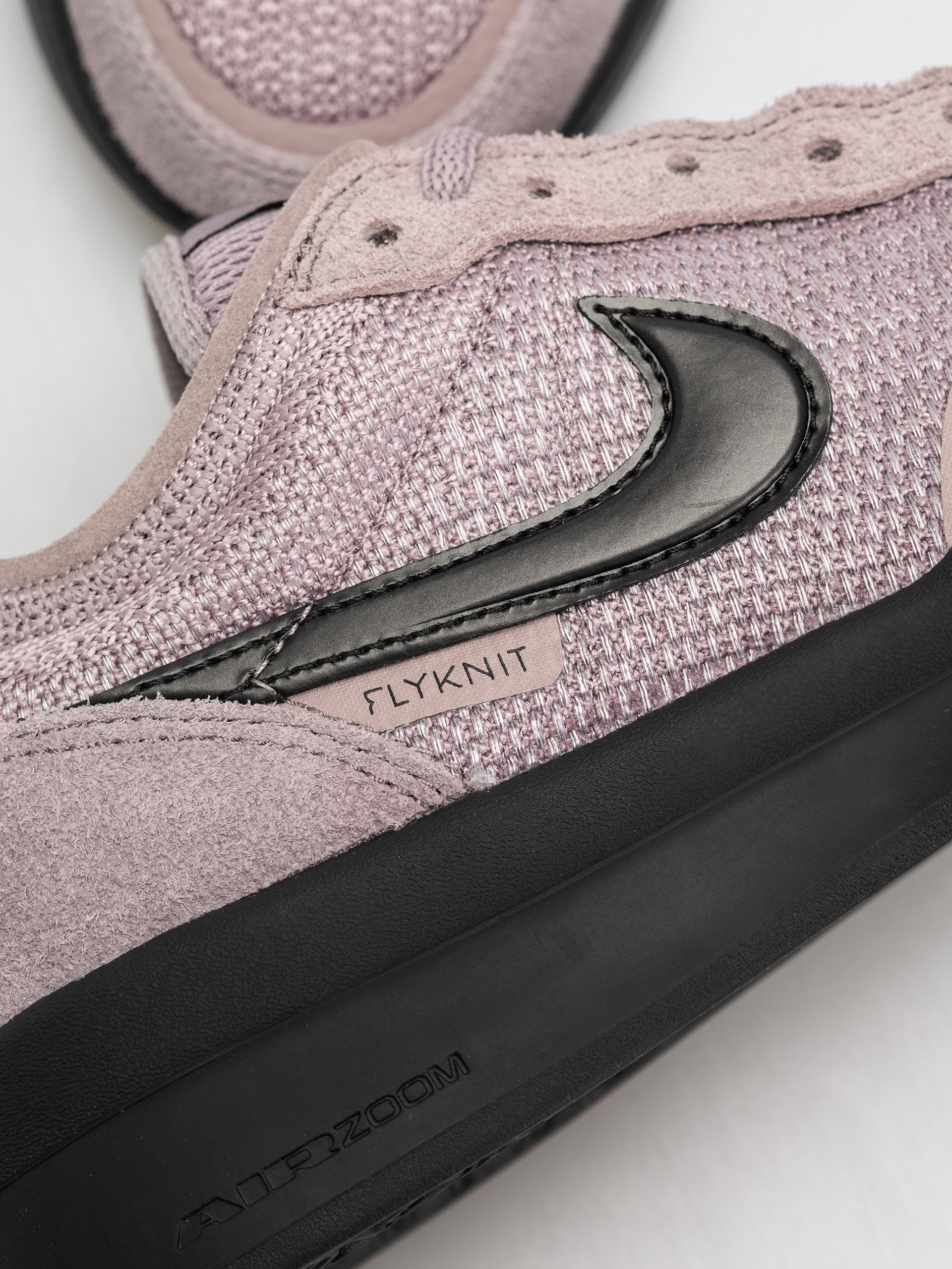 Обувки Nike SB Ps8 (lt violet ore/black/purple smoke)