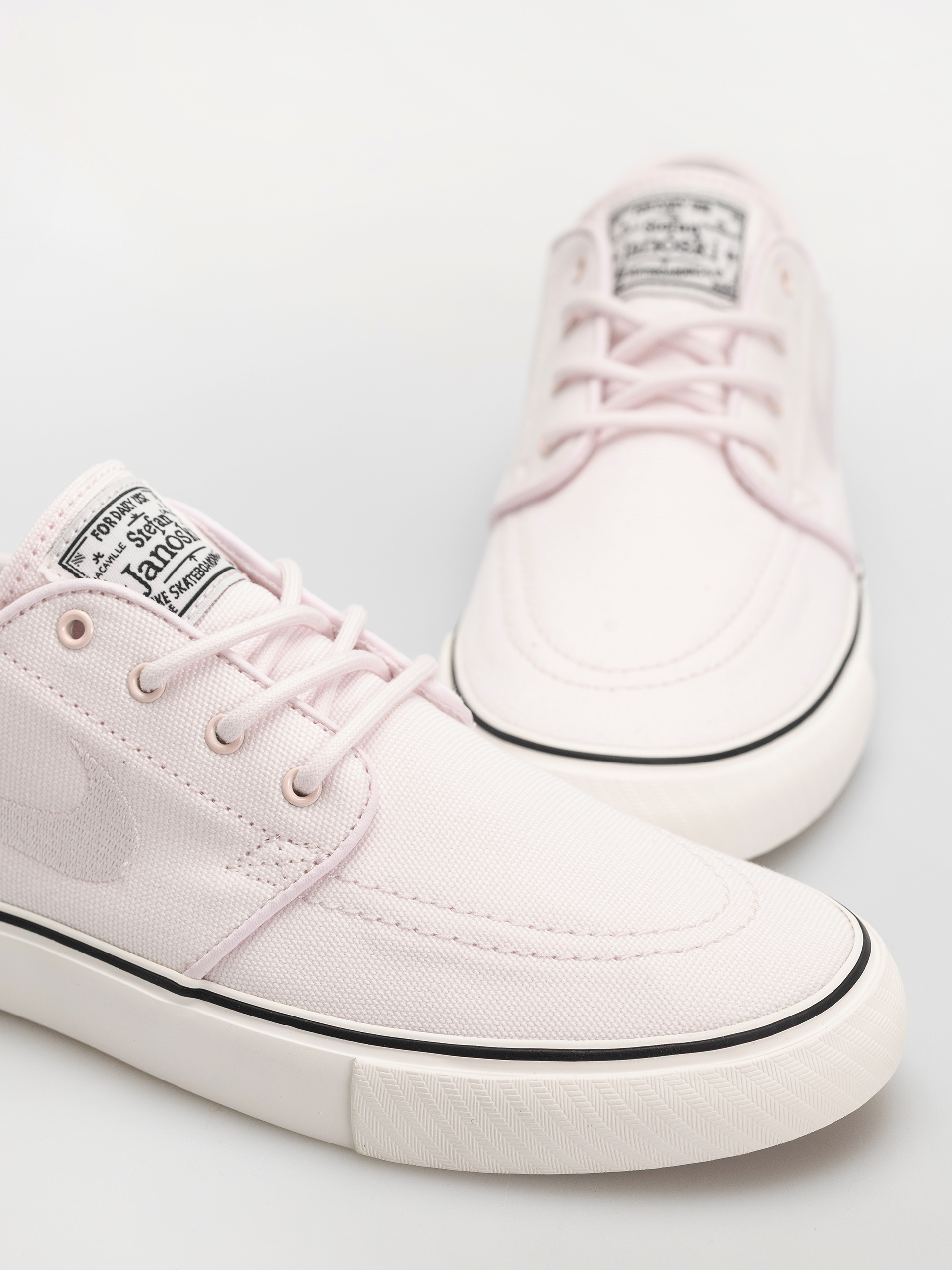 Обувки Nike SB Zoom Janoski OG+ Canvas (pearl pink/pearl pink/sail)