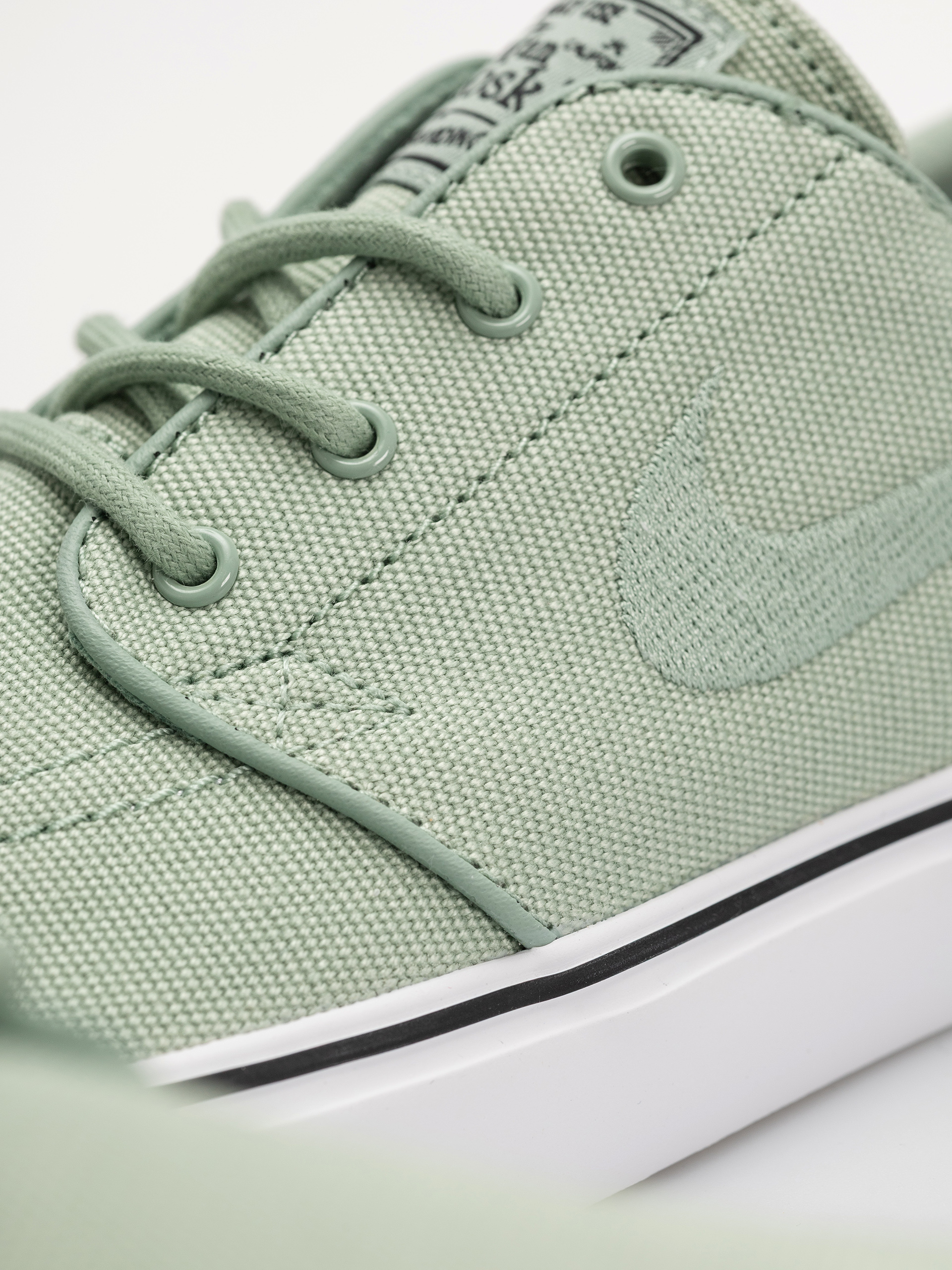 Обувки Nike SB Zoom Janoski OG+ Canvas (steam/steam/white/gum light brown)