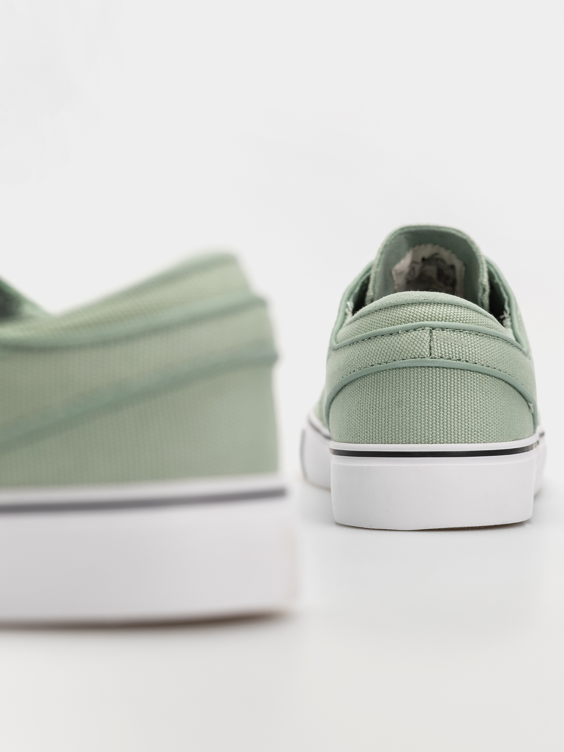 Обувки Nike SB Zoom Janoski OG+ Canvas (steam/steam/white/gum light brown)