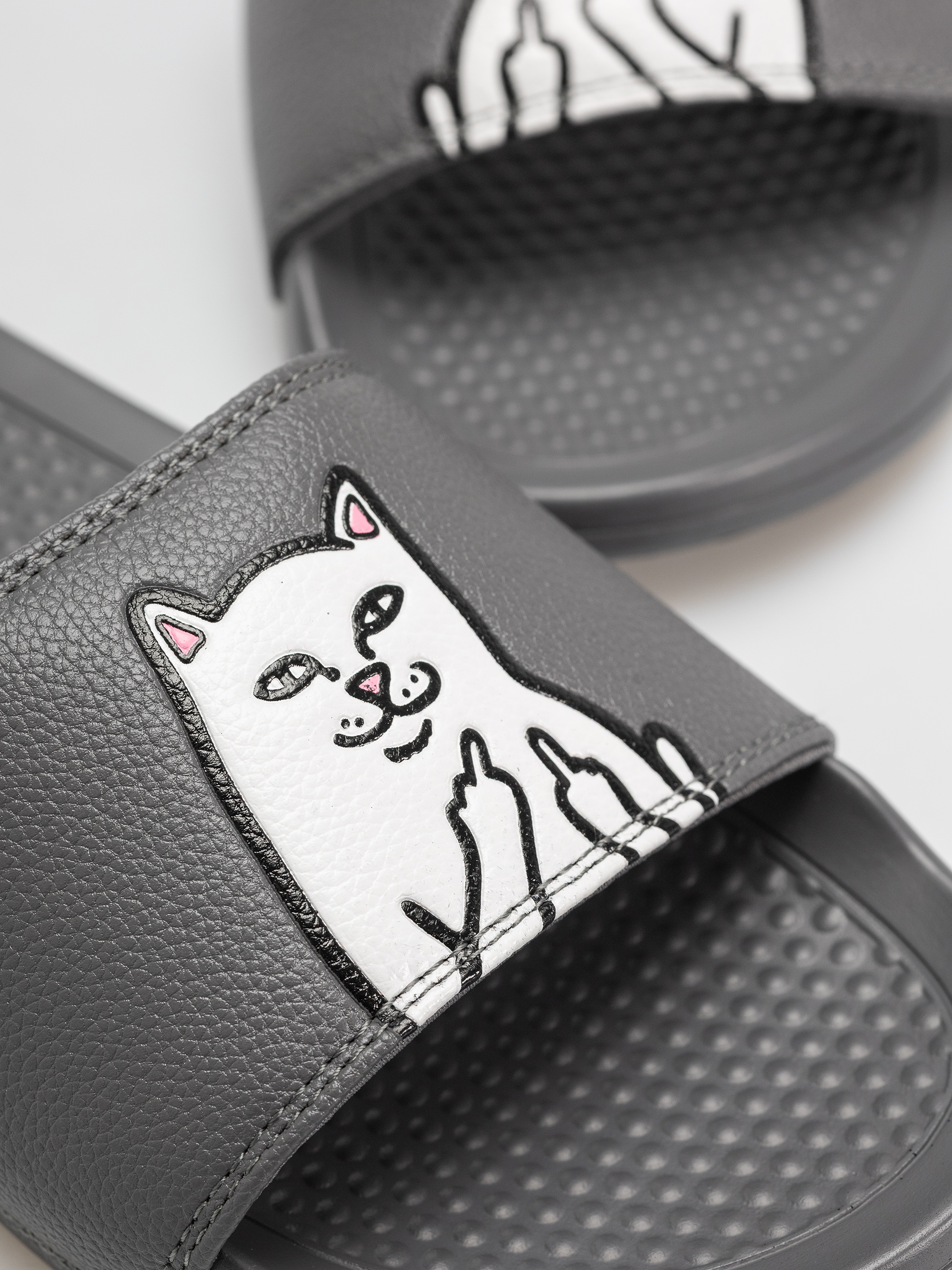 Чехли RipNDip Lord Nermal (charcoal)