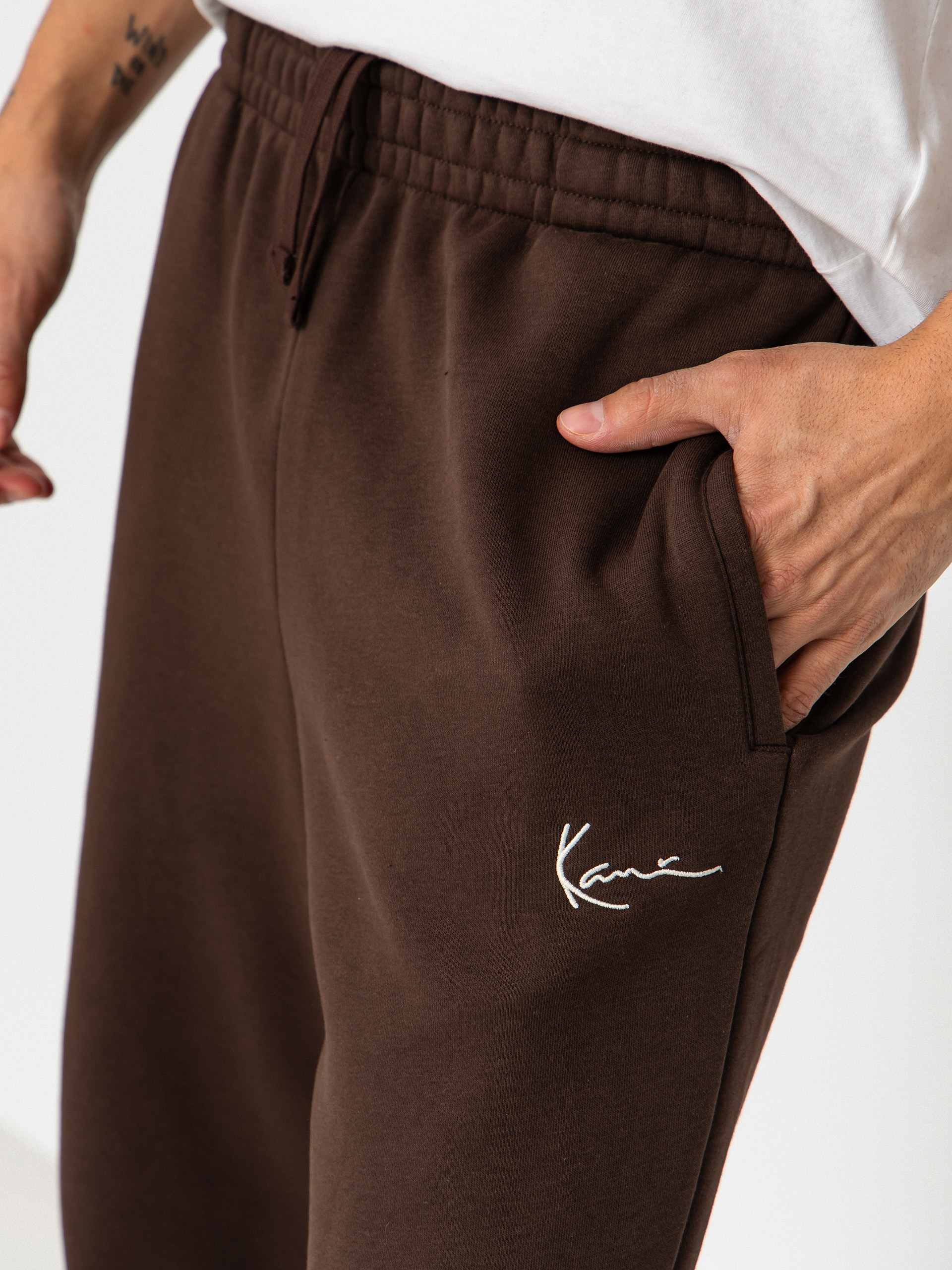 Панталони Karl Kani Small Signature Essential Baggy (brown)