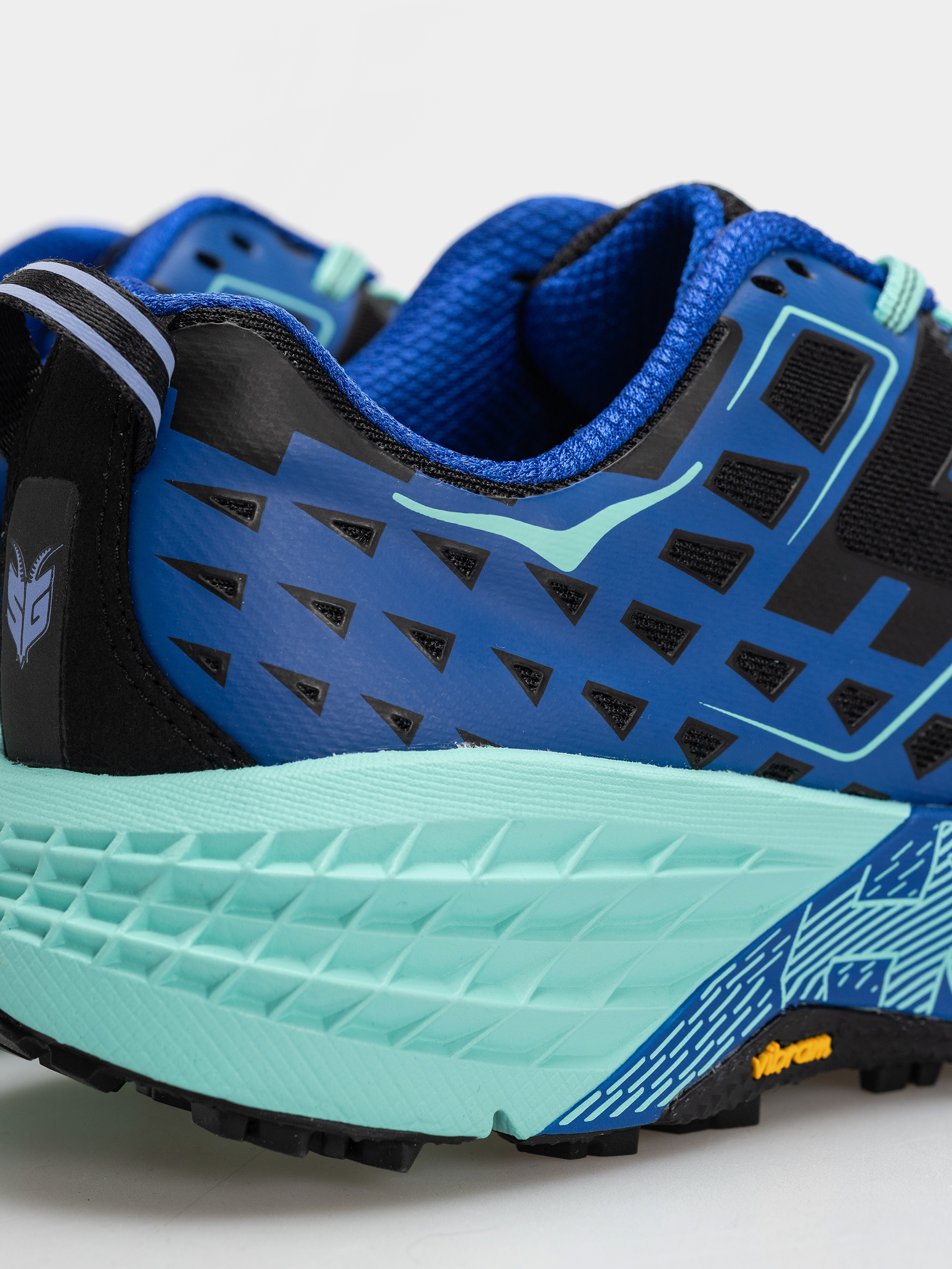 Обувки Hoka Speedgoat 2 (obsidian/ultramarine)