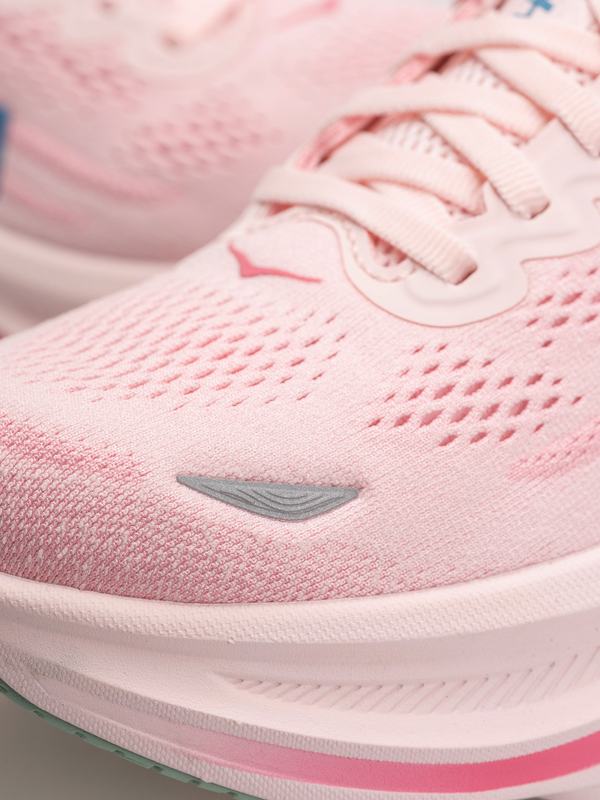 Обувки Hoka Bondi 9 Wmn (rose tea/petal)
