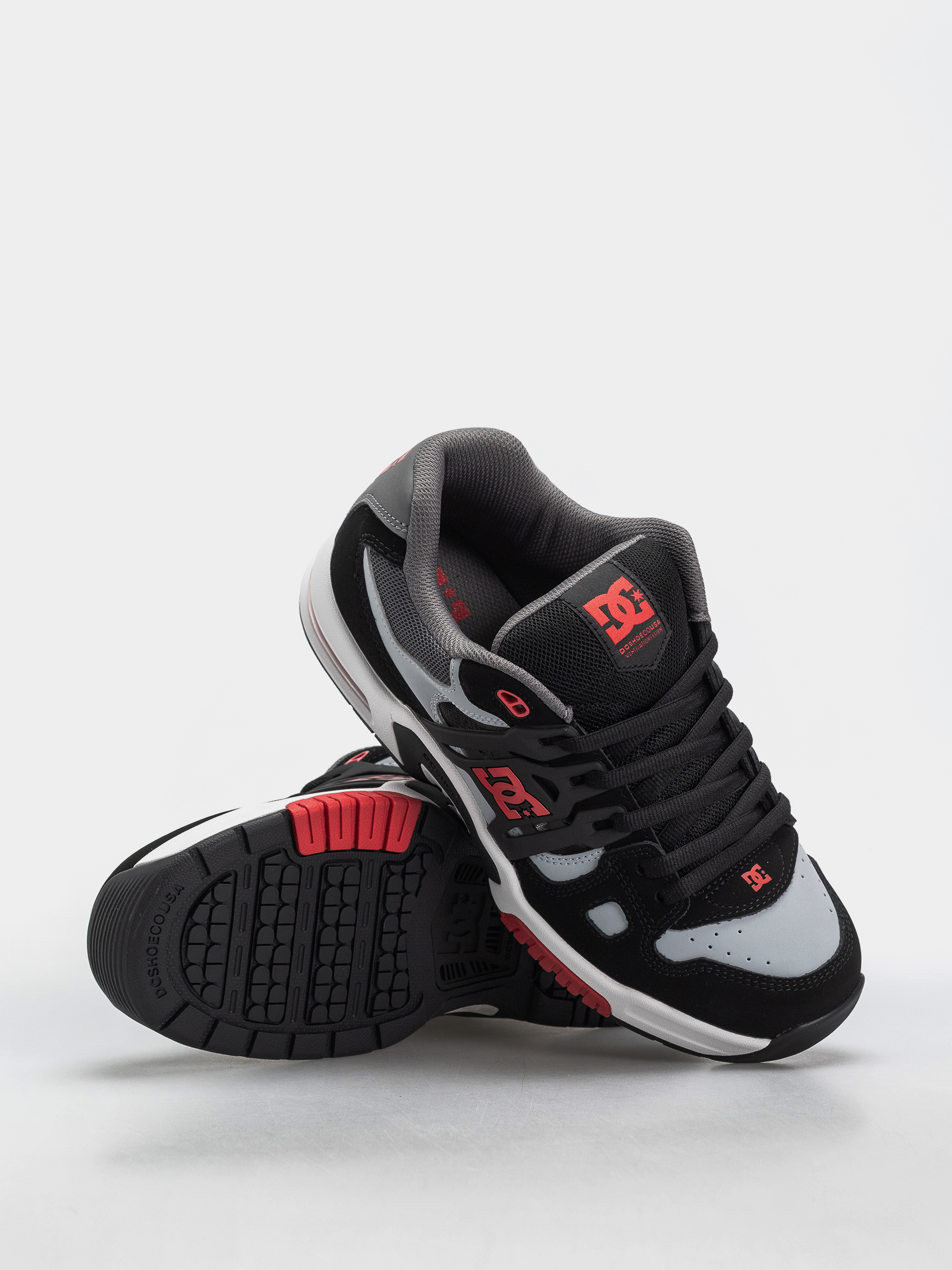Обувки DC At 2 (black/grey/red)