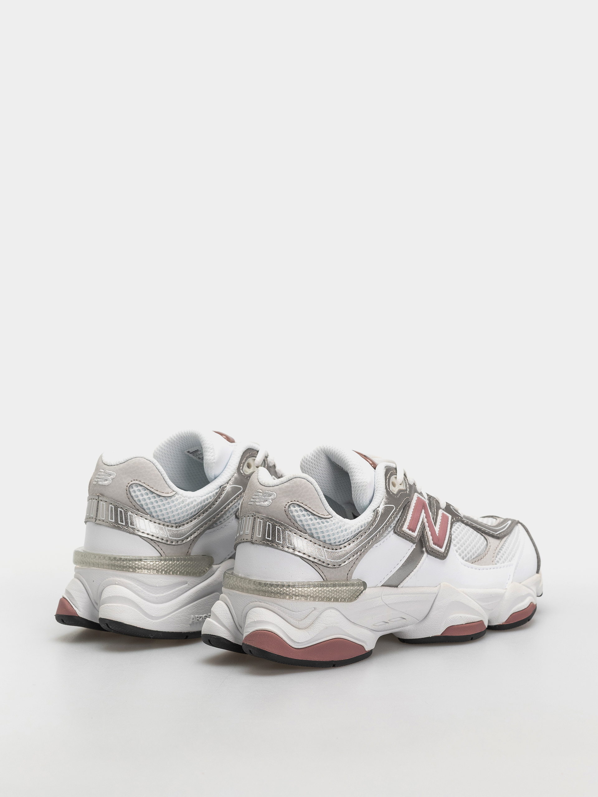 Обувки New Balance 9060 JR (103 white/rosewood)