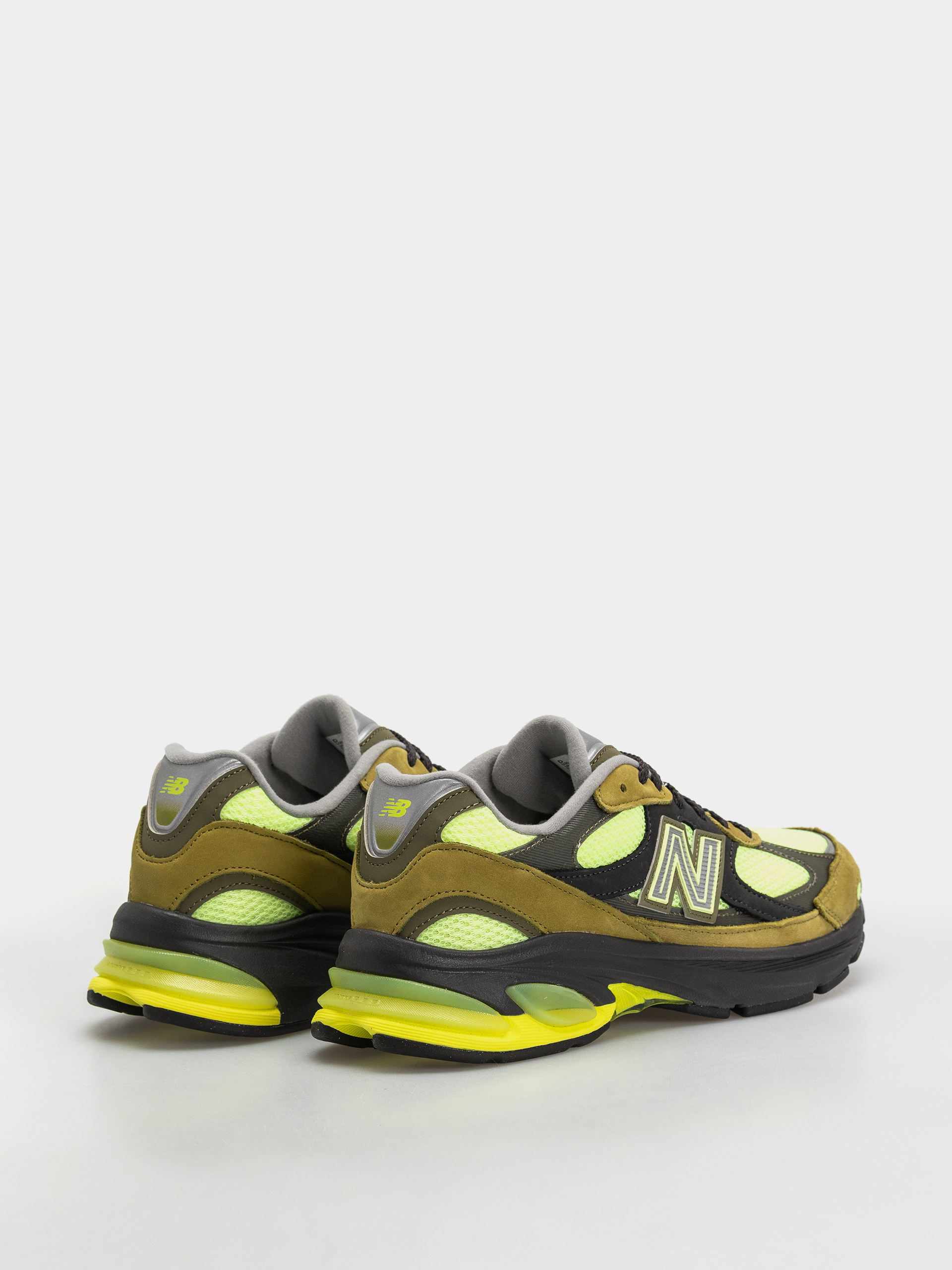 Обувки New Balance 2010 (sea moss/afterglow/alkaline green)