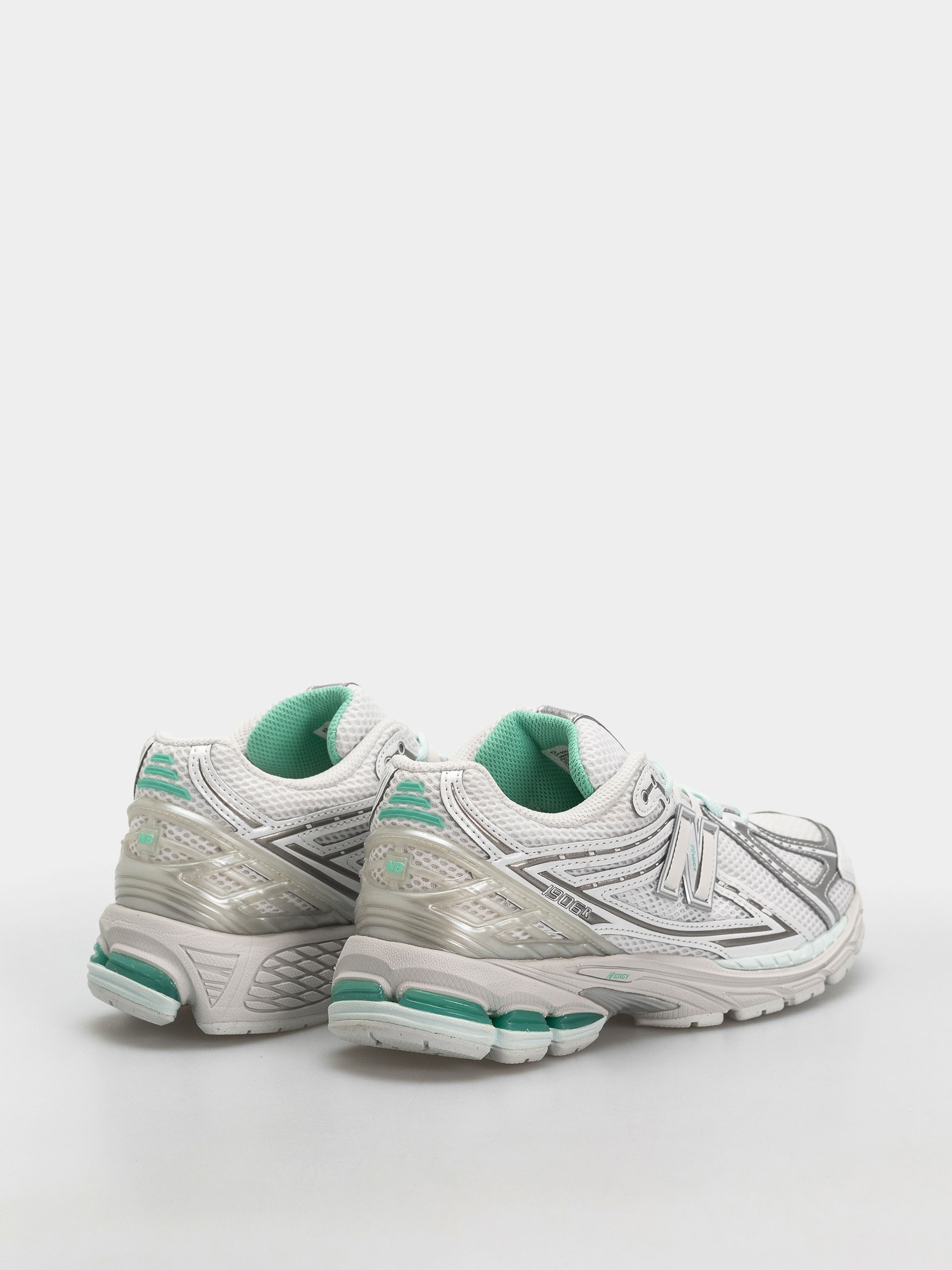 Обувки New Balance 1906 (103 white/deep end)