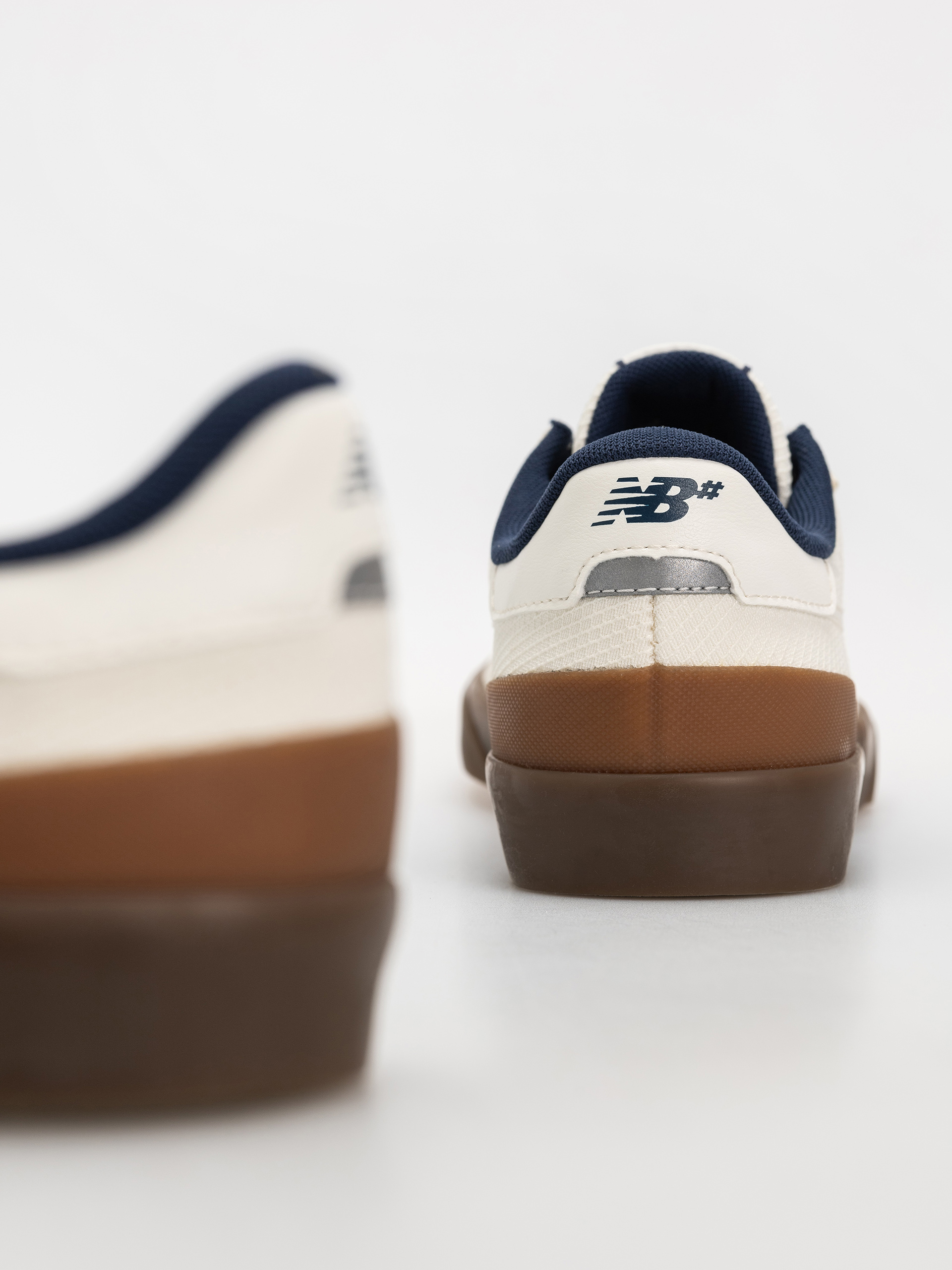 Обувки New Balance 272 (sea salt/woodland)
