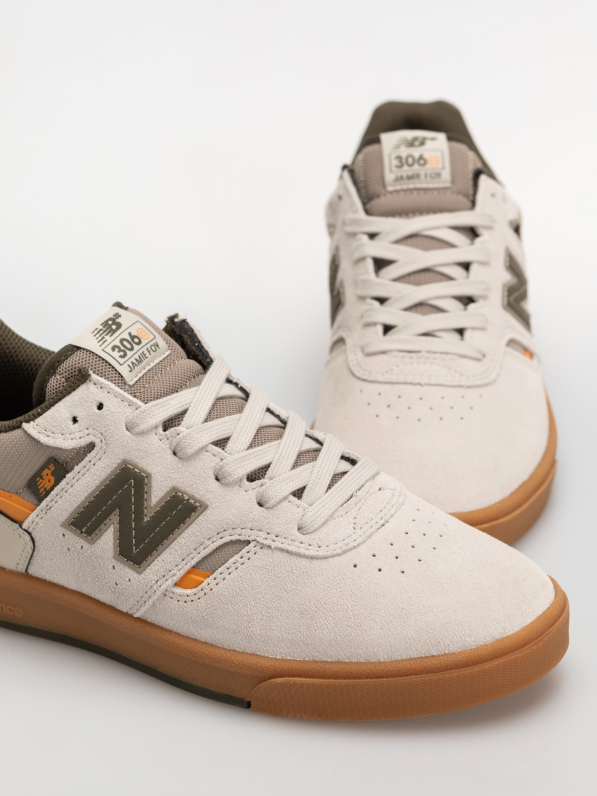 Обувки New Balance 306 (timberwolf/dark moss)