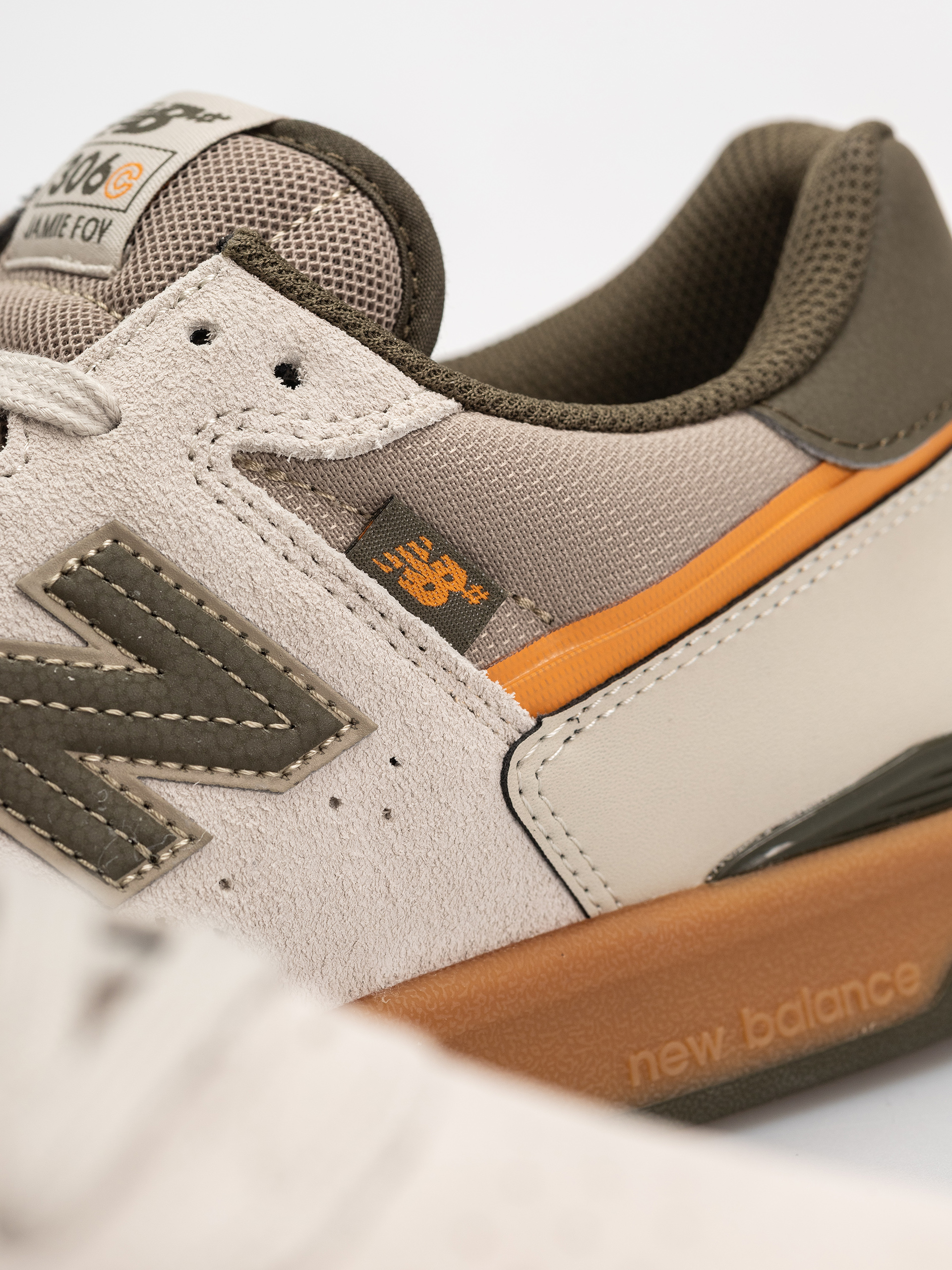 Обувки New Balance 306 (timberwolf/dark moss)