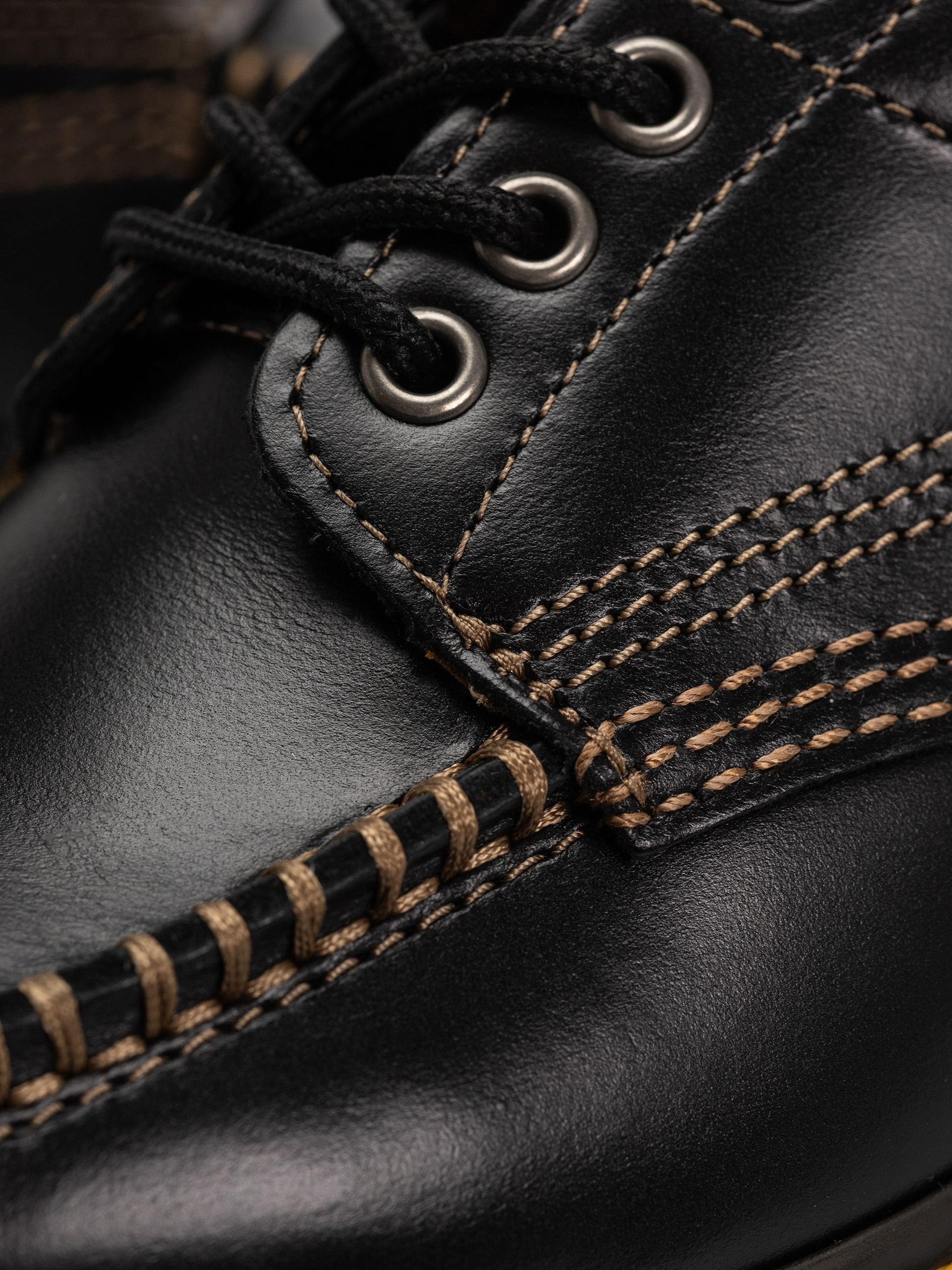 Обувки Dr. Martens Lowell (black analine)