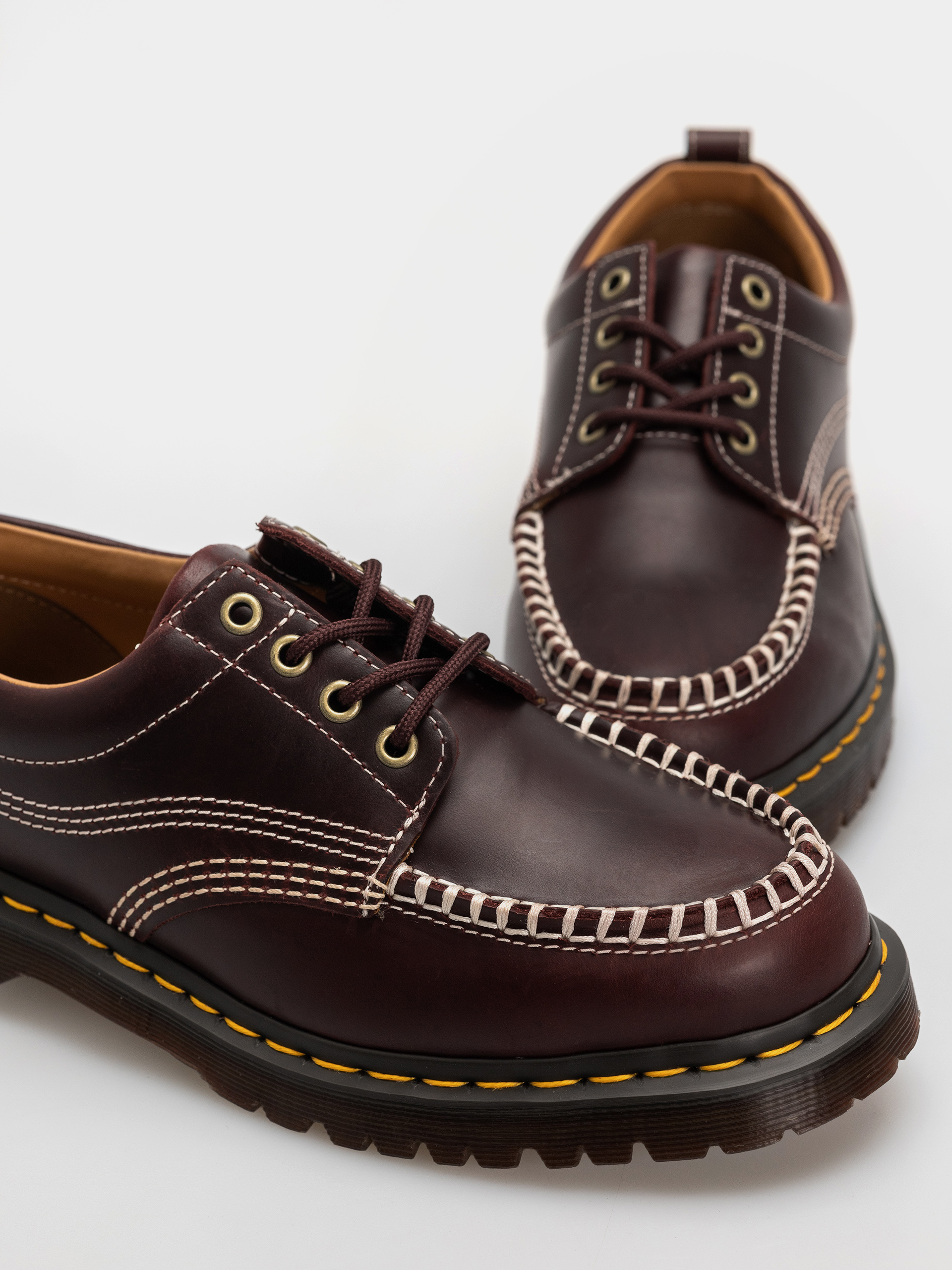 Обувки Dr. Martens Lowell (cherry red orleans)