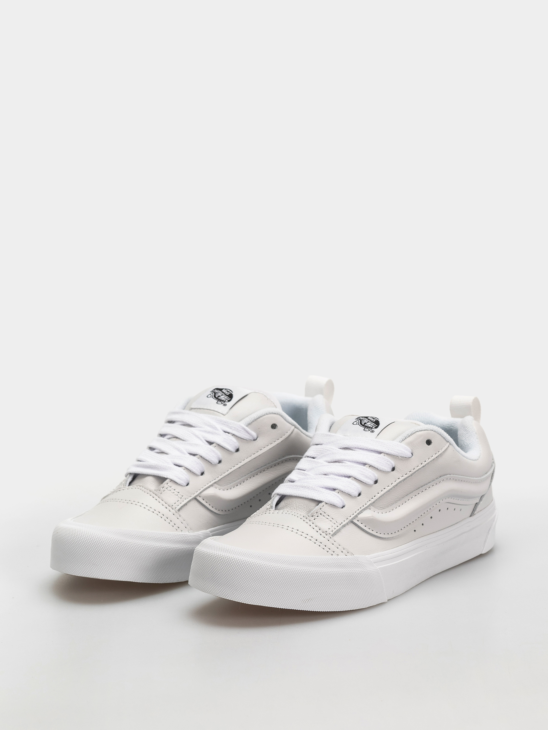 Обувки Vans Knu Skool (true white/true)