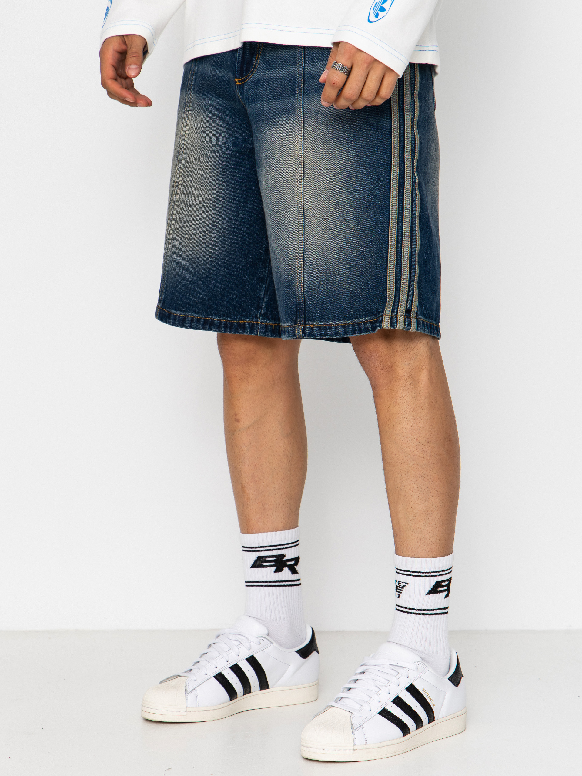 Къси панталони adidas Tyshawn Wd (inddnm)