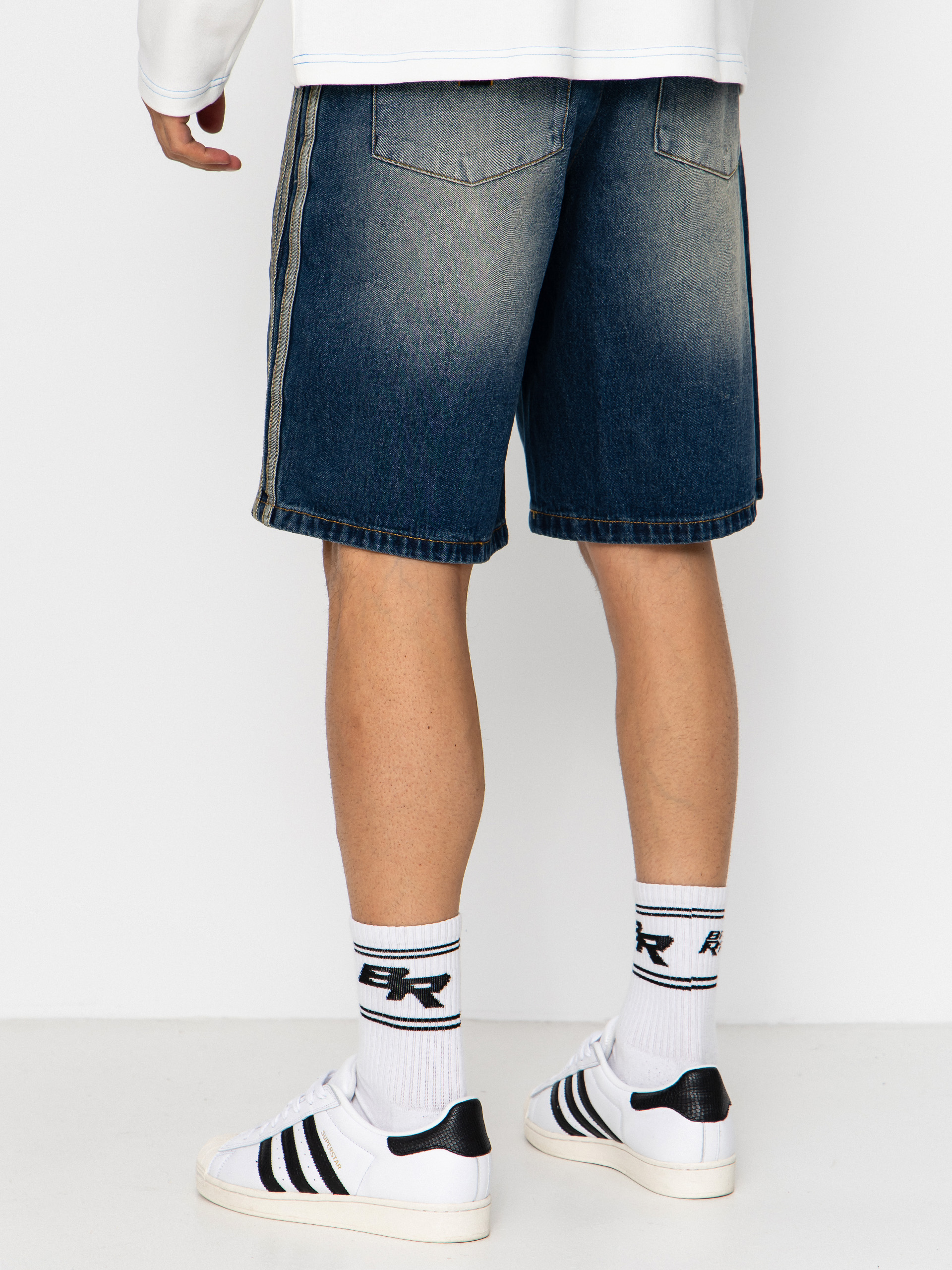 Къси панталони adidas Tyshawn Wd (inddnm)