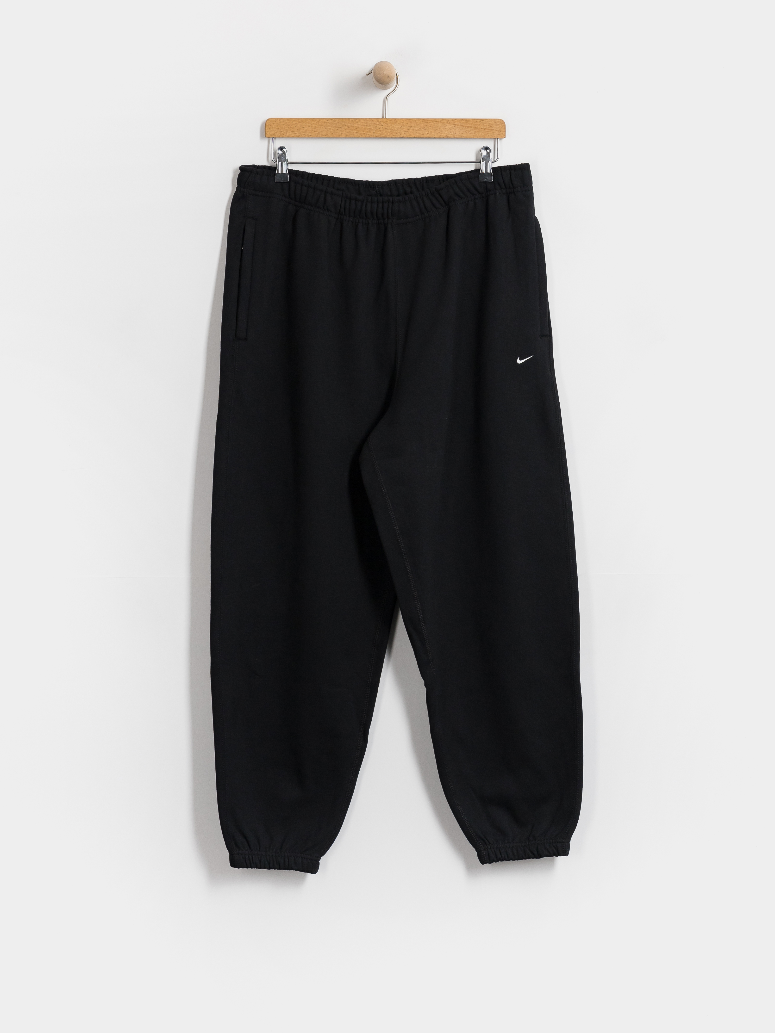 Панталони Nike SB Solo Swoosh (black/black/white)