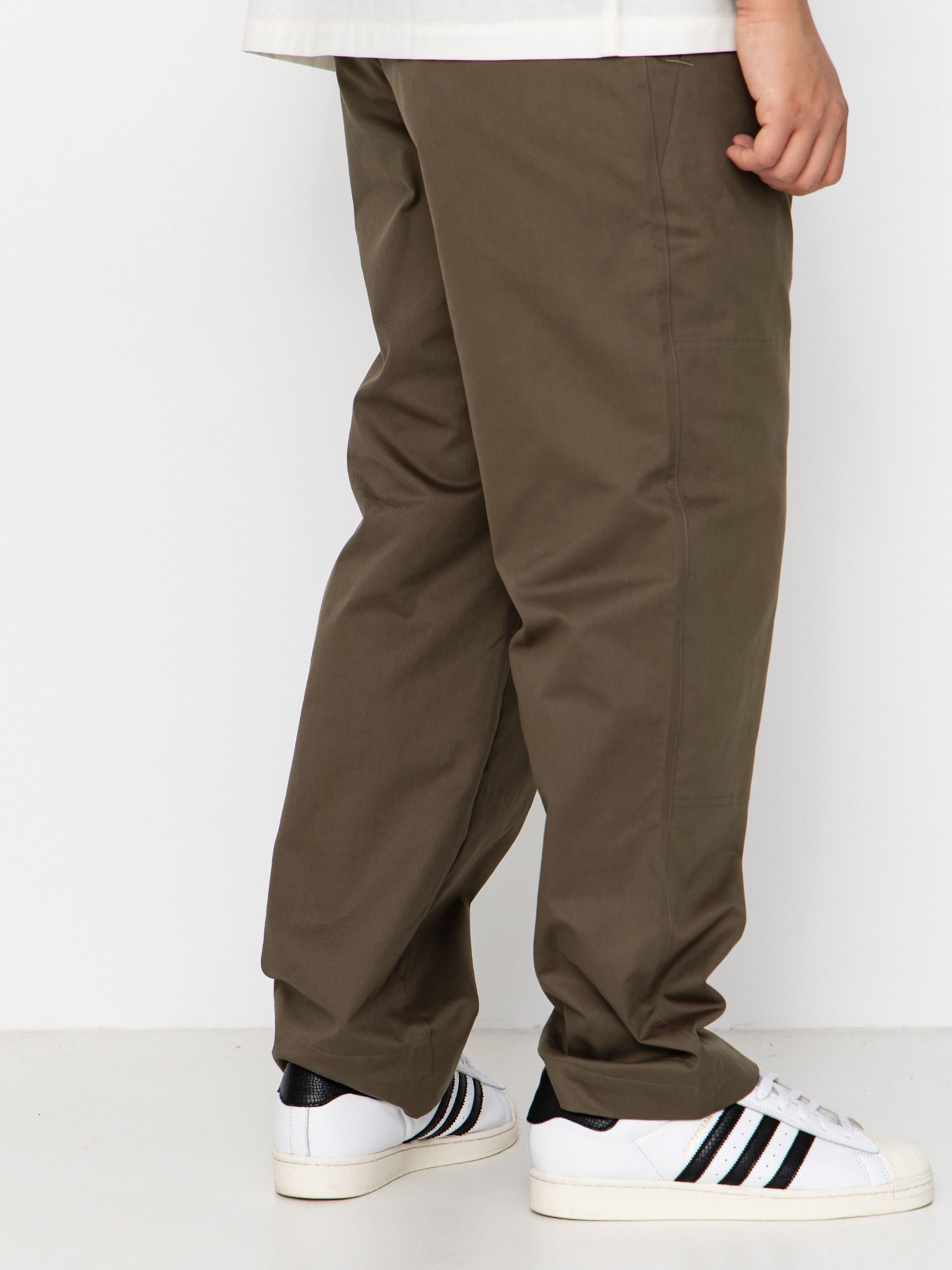 Панталони adidas Skt Chino (olistr)