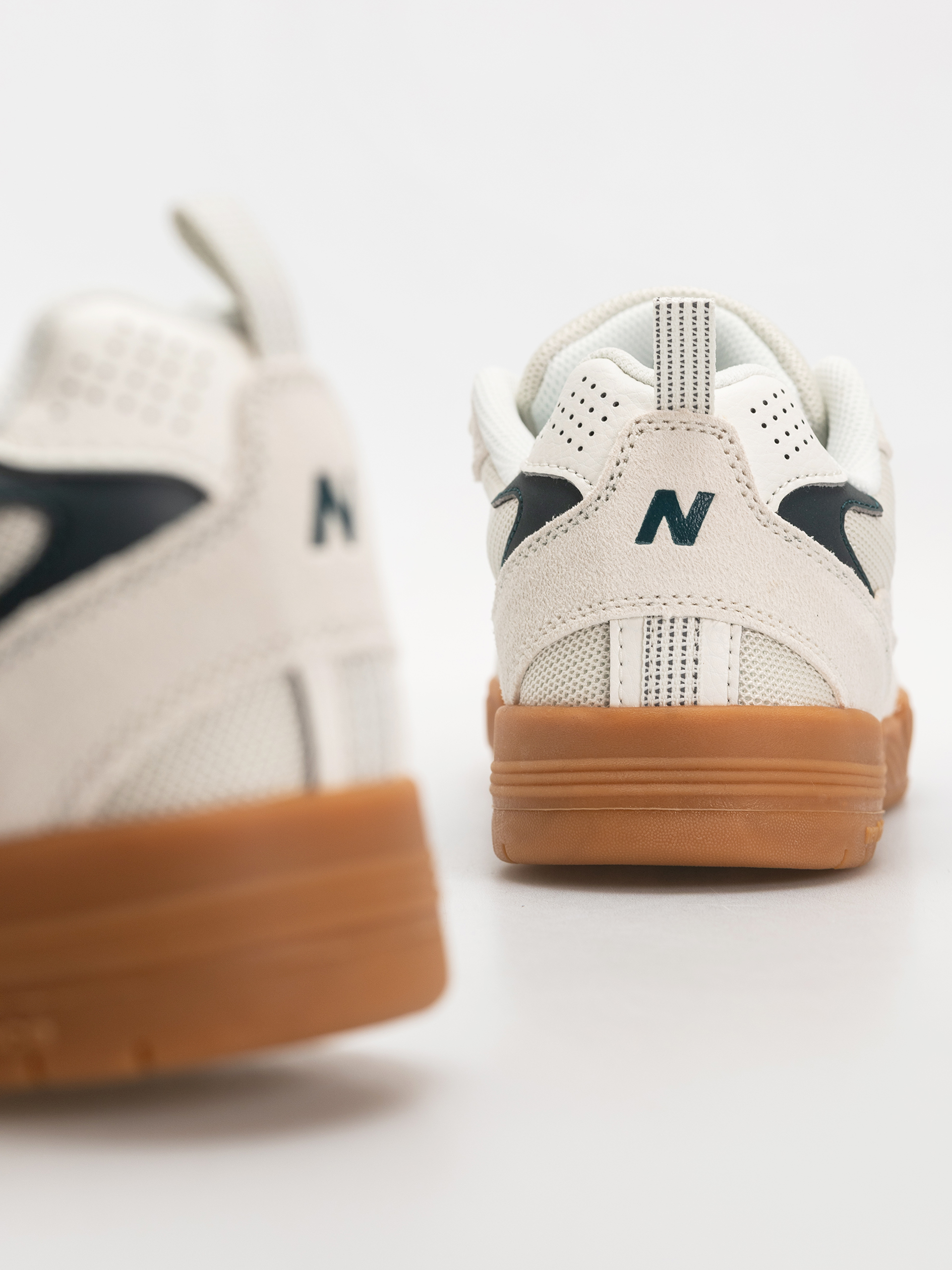 Обувки New Balance 808 (sea salt/medusa green)