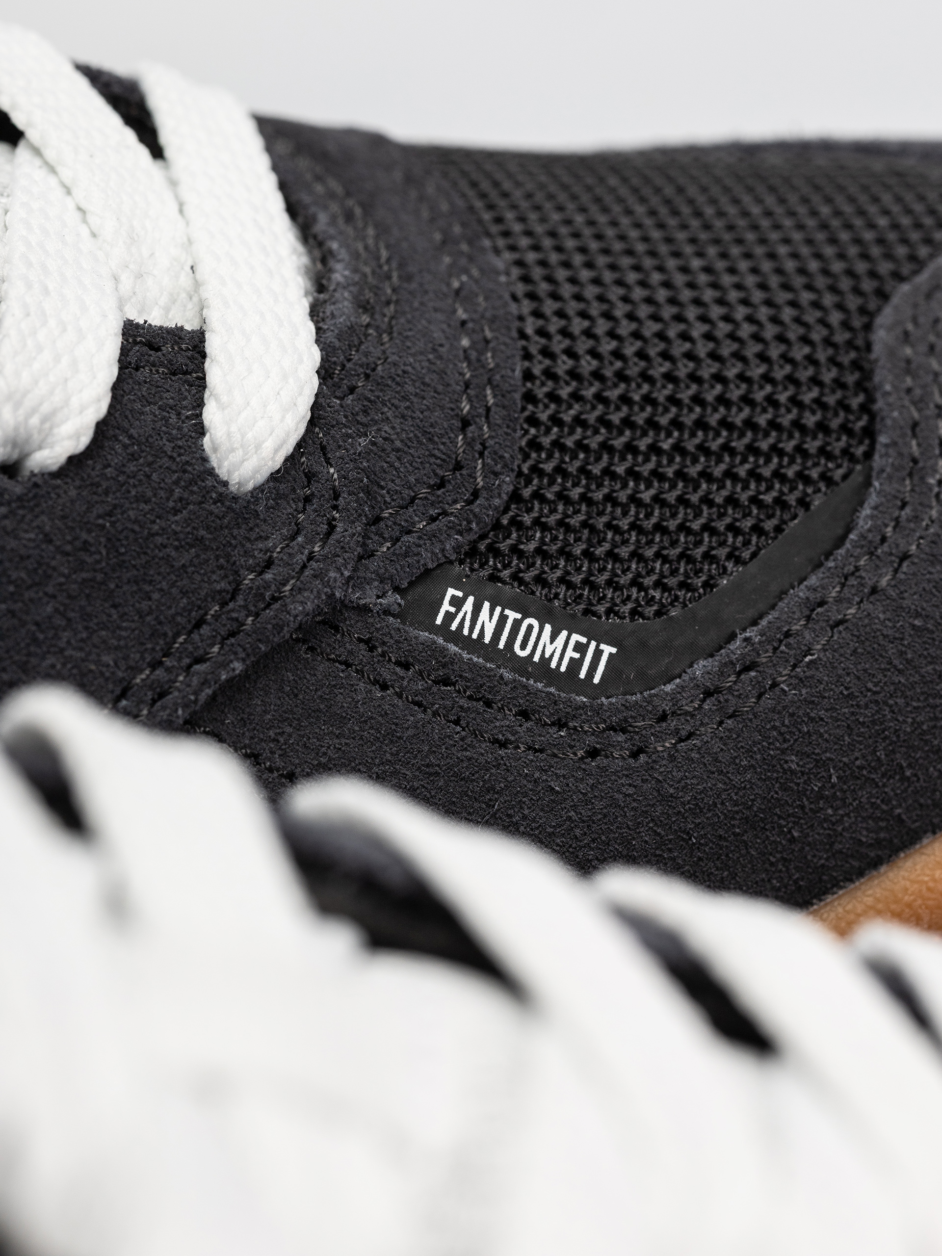 Обувки New Balance 600 (phantom/103 white)