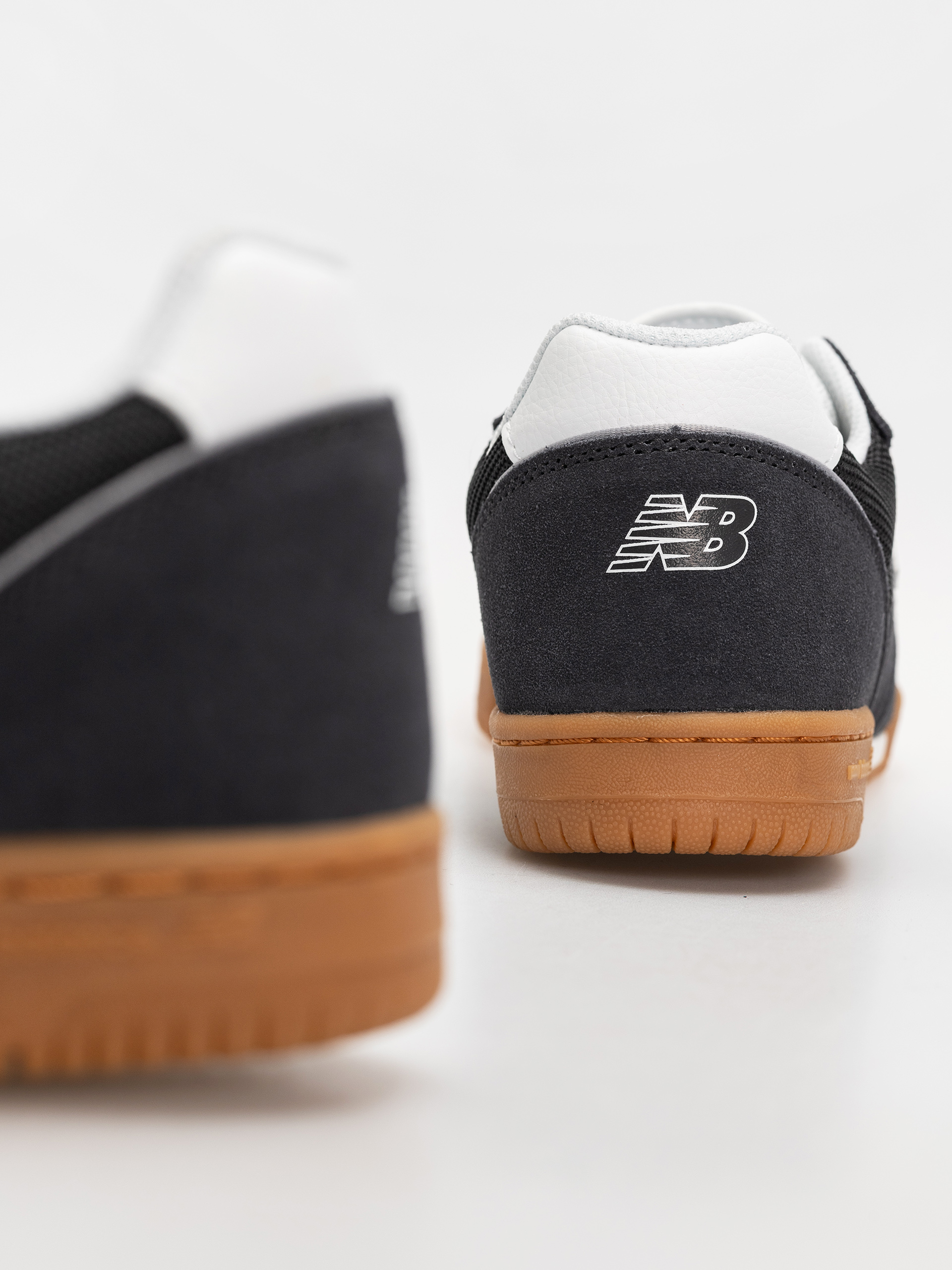 Обувки New Balance 600 (phantom/103 white)