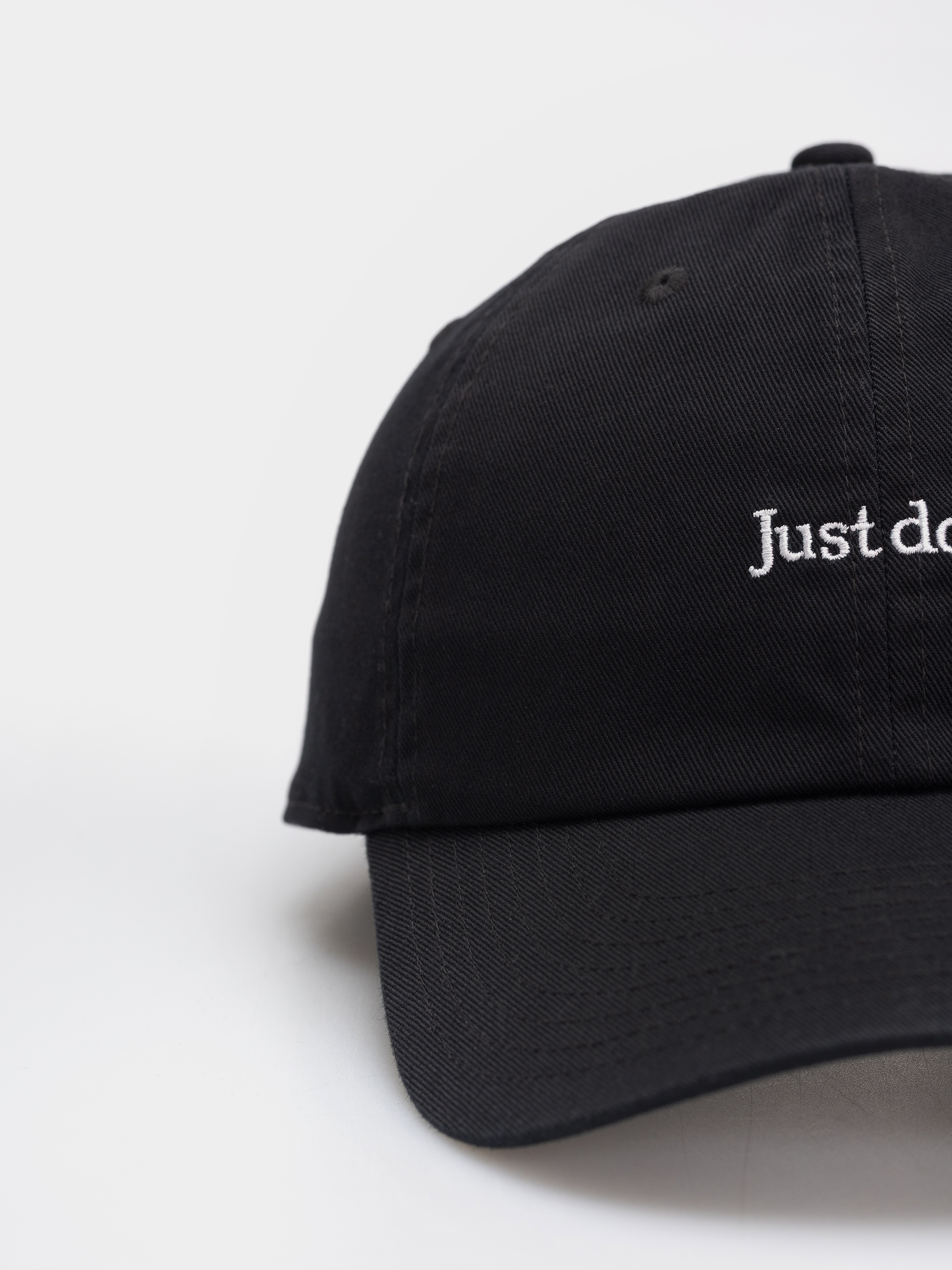 Шапка с козирка Nike SB Club Just Do It (black/white)