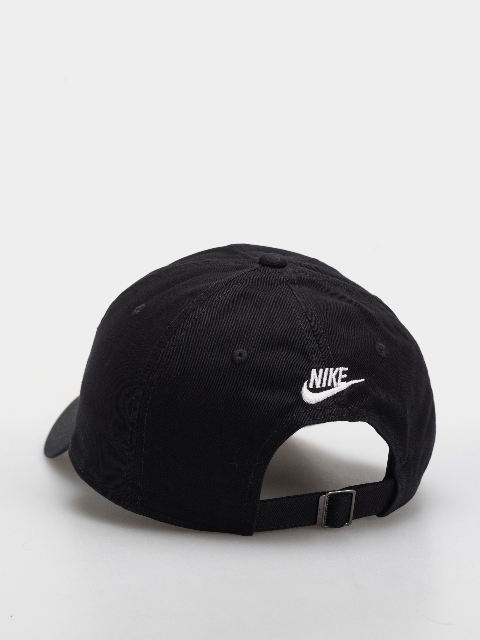 Шапка с козирка Nike SB Club Just Do It (black/white)