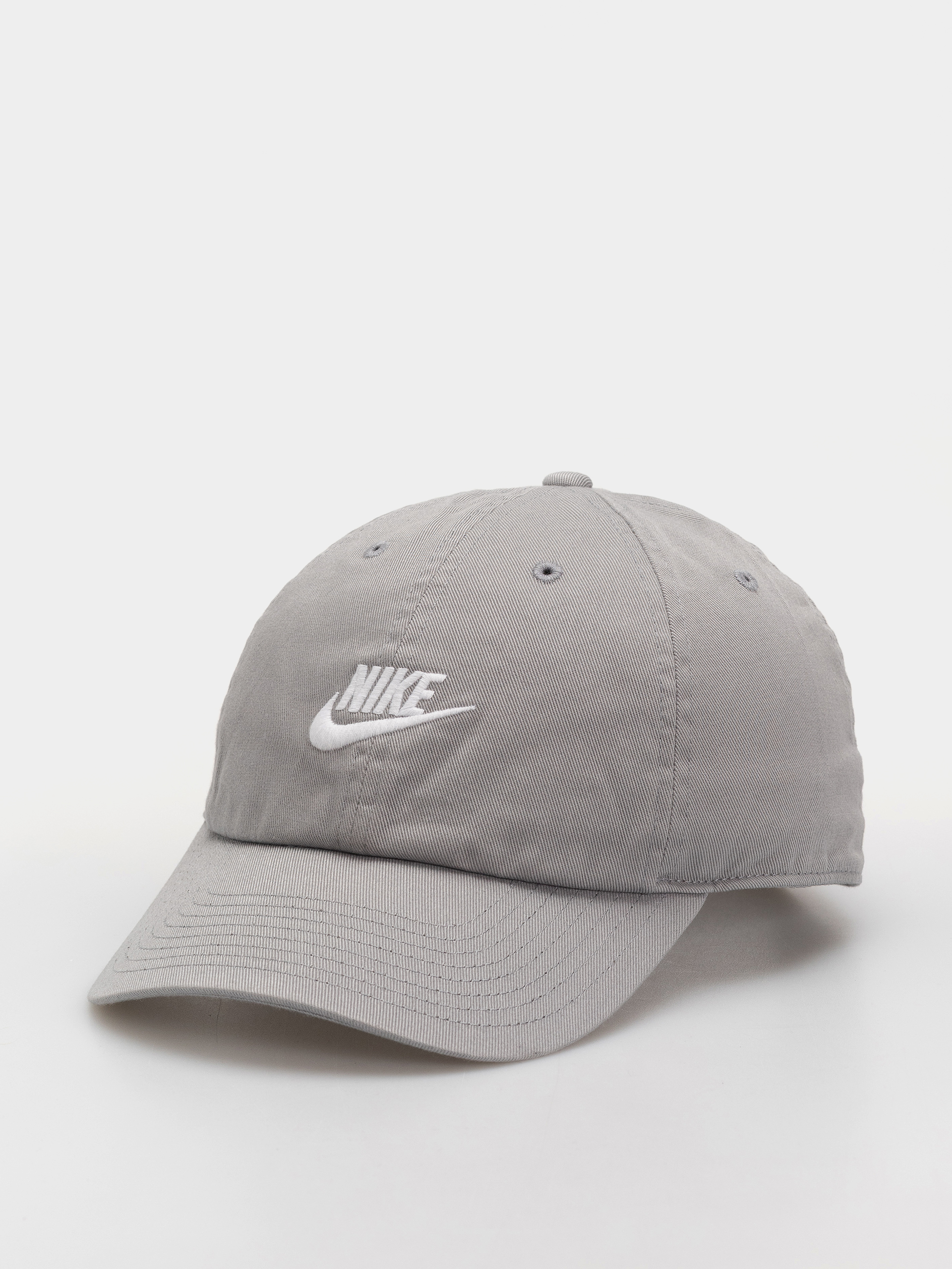 Шапка с козирка Nike SB Club (particle grey/white)