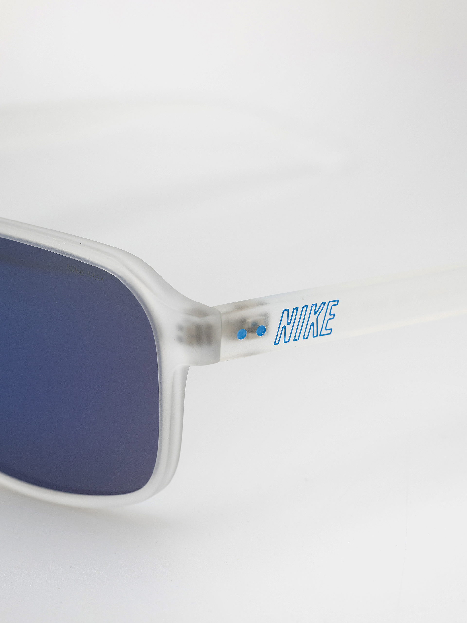 Слънчеви очила Nike Vintage Flyer (matte clear/blue mirror)