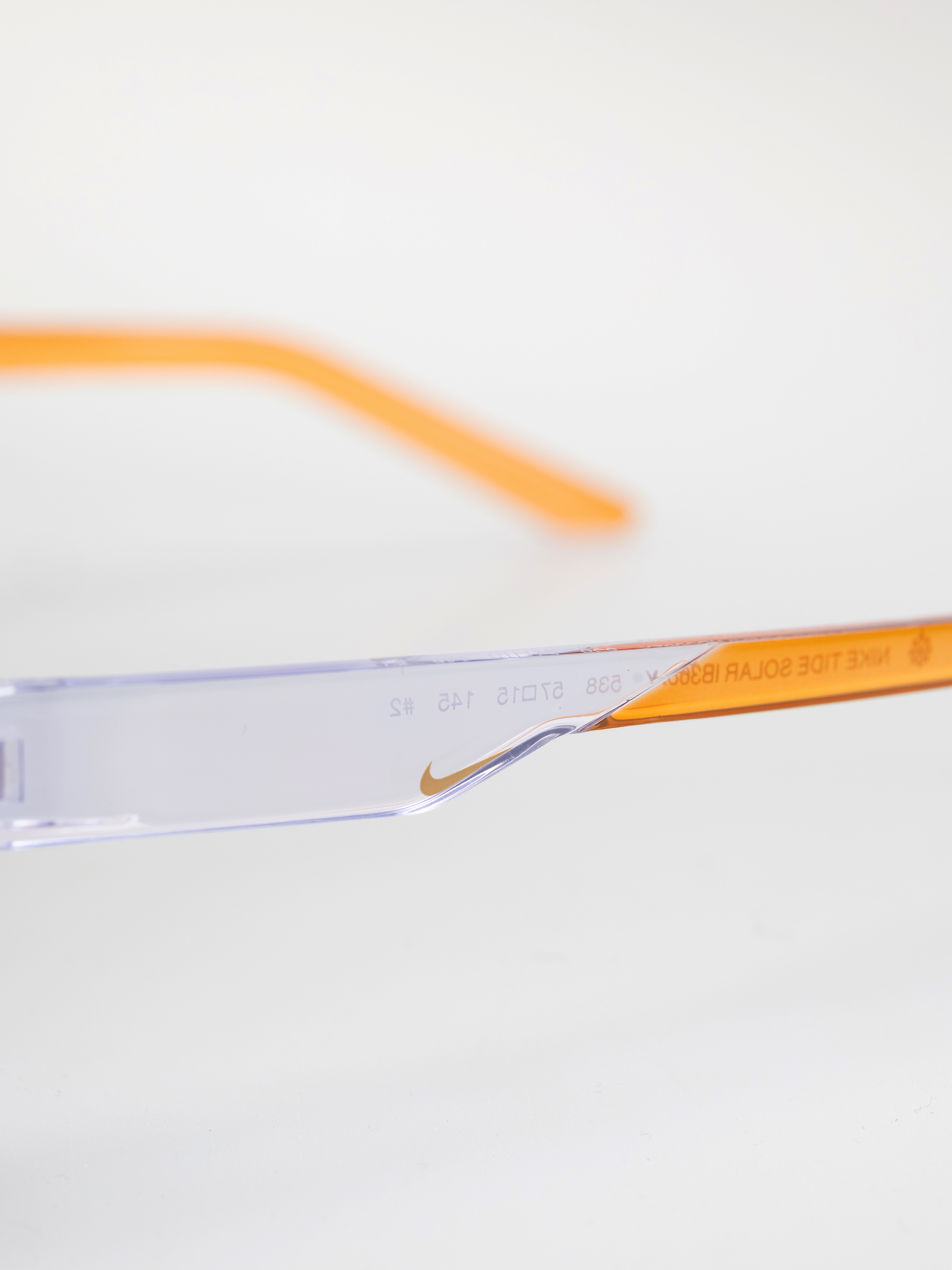 Слънчеви очила Nike Tide Solar (amethyst tint/amber)