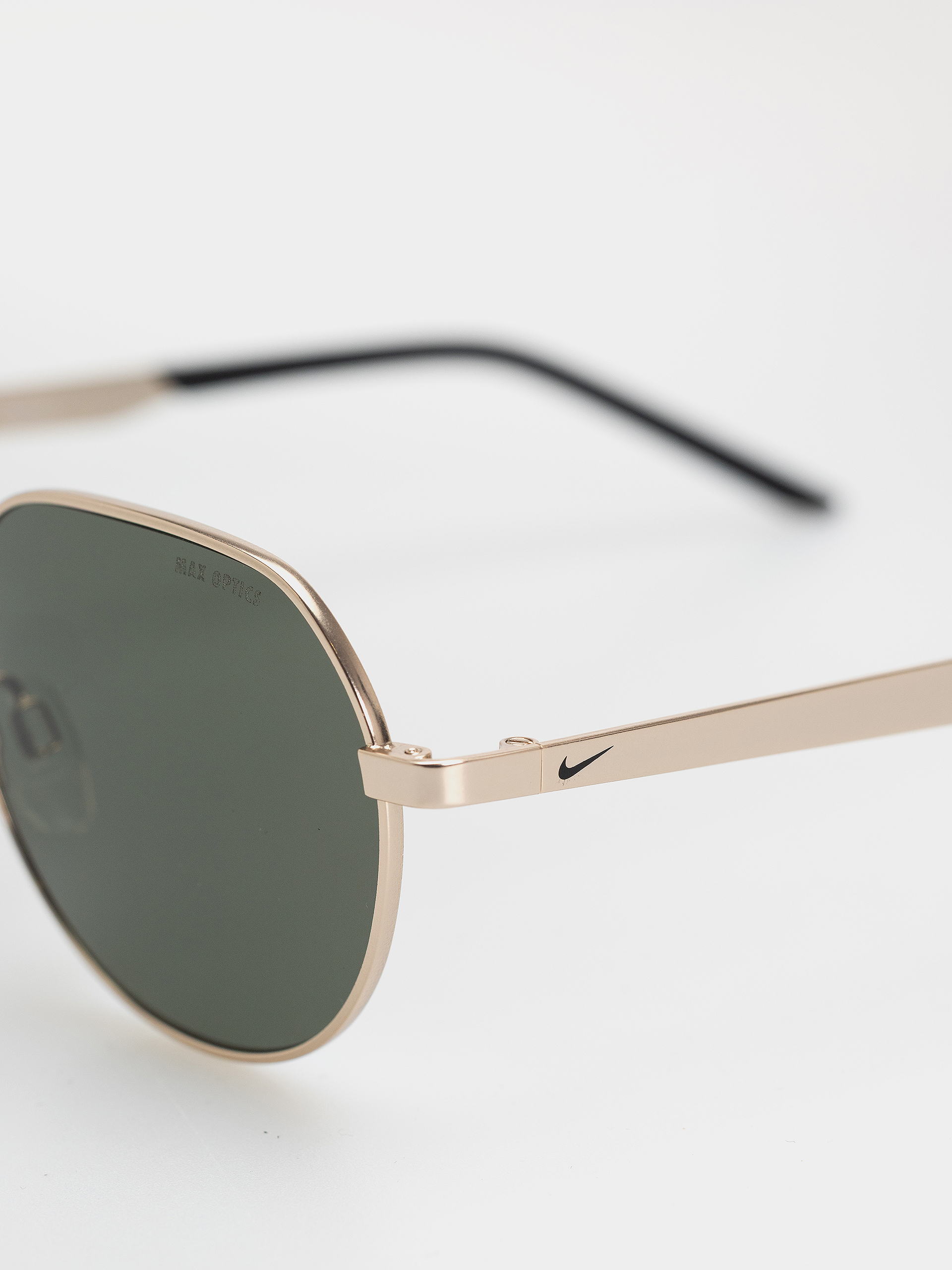 Слънчеви очила Nike Traveler Trend (satin gold/green)