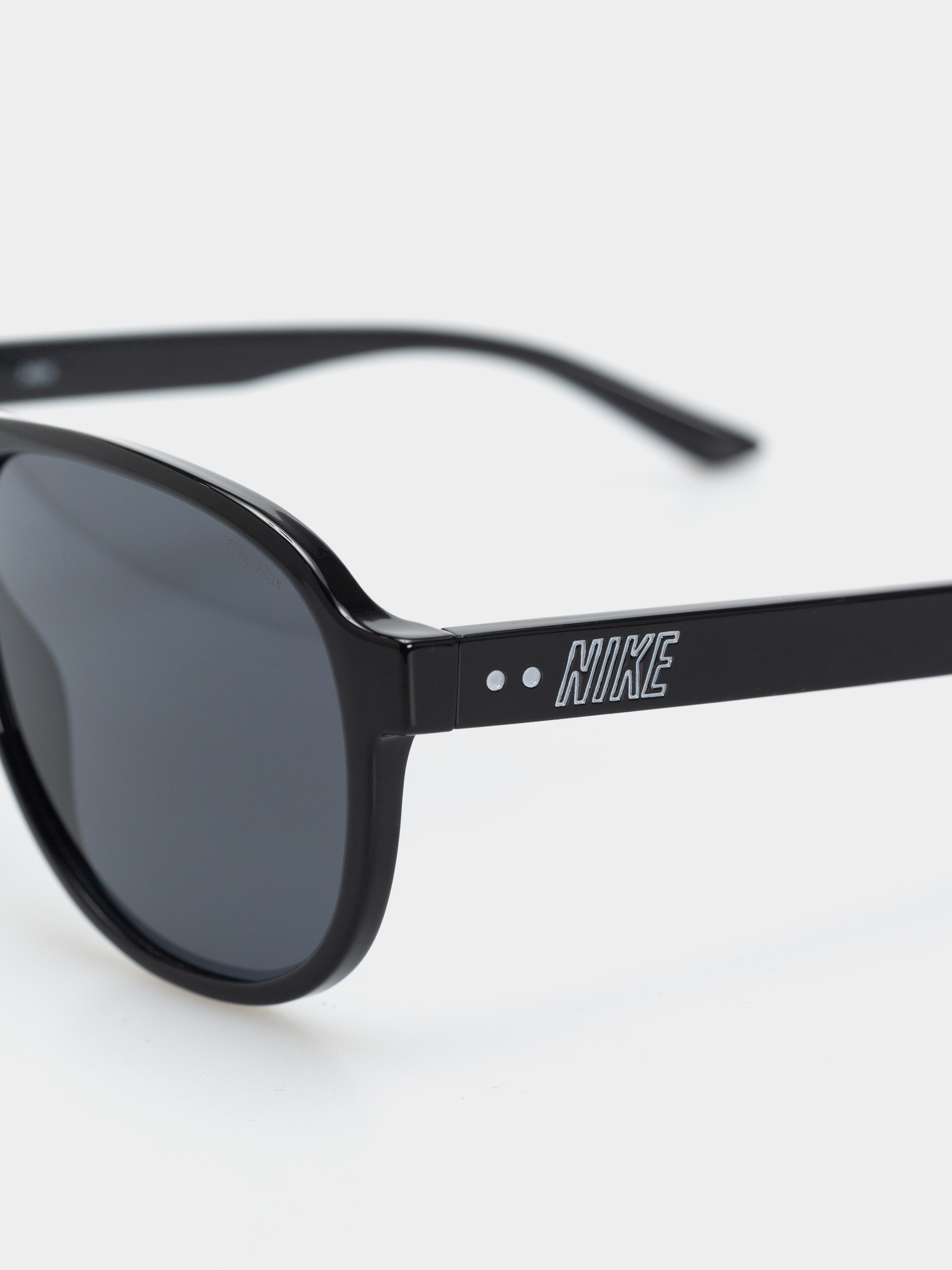Слънчеви очила Nike Vintage Icon (black/grey)