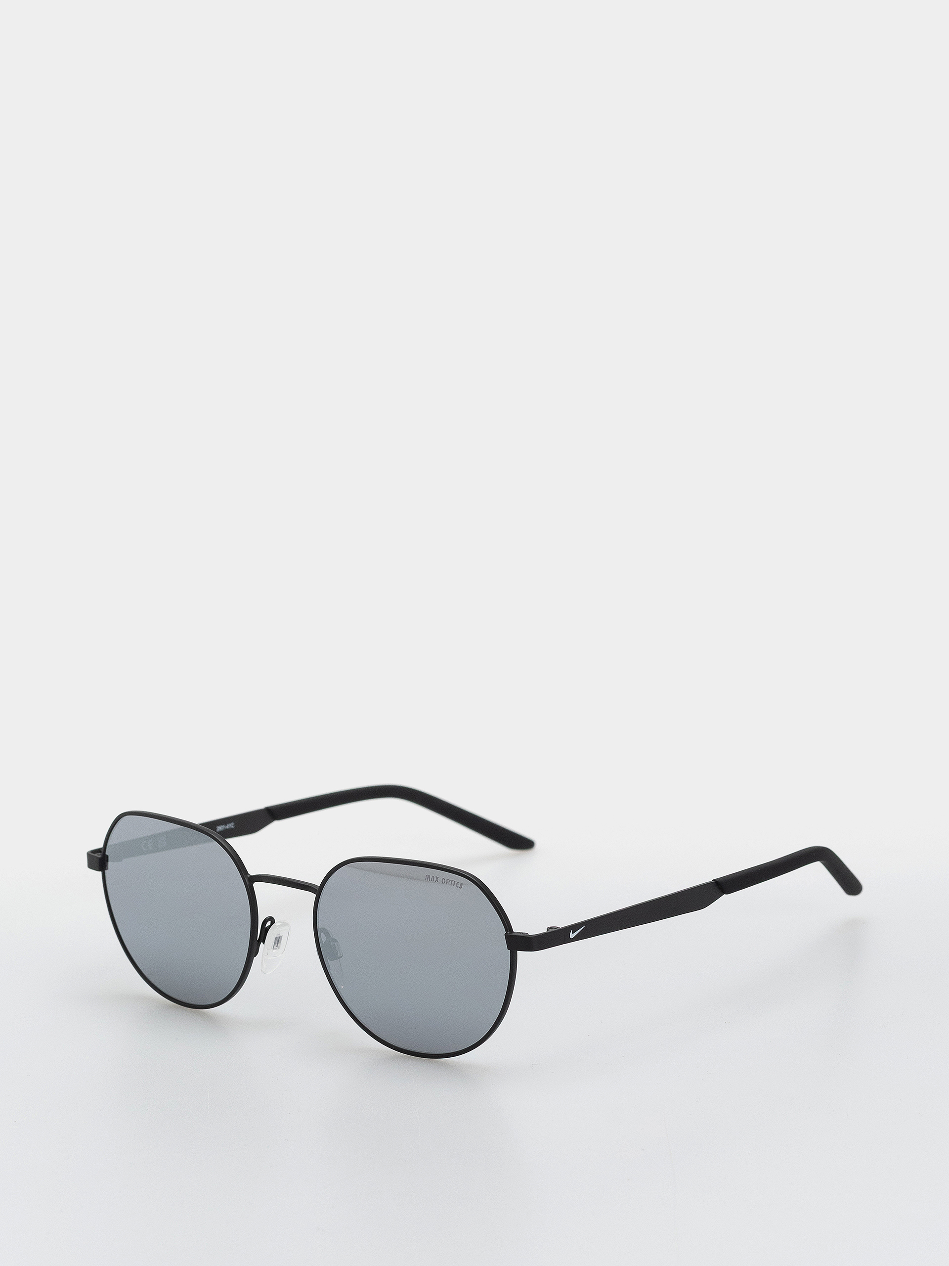 u0421u043bu044au043du0447u0435u0432u0438 u043eu0447u0438u043bu0430 Nike Traveler Trend (matte black/chrome mirror)