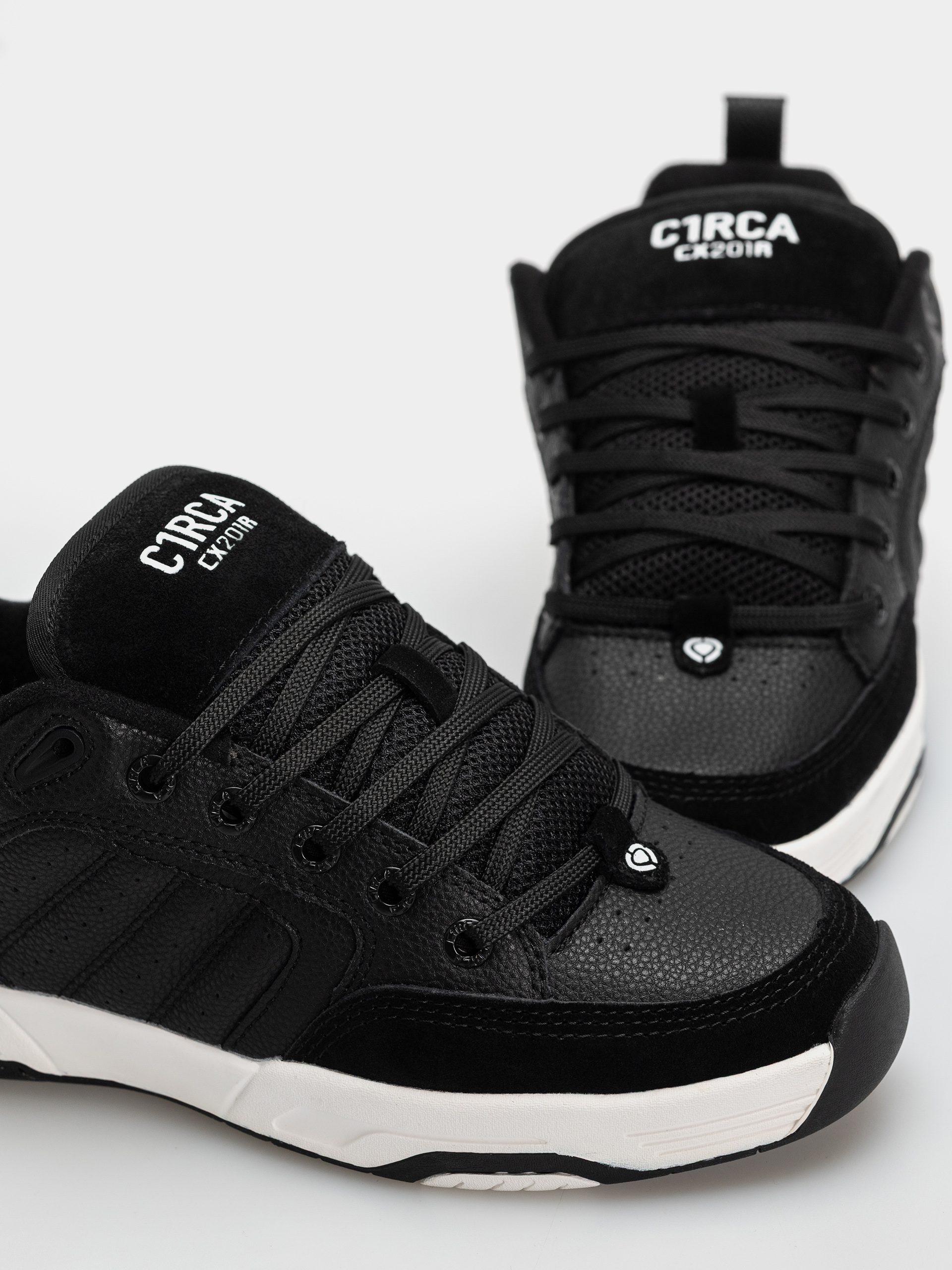 Обувки Circa CX201R (black/black/white)