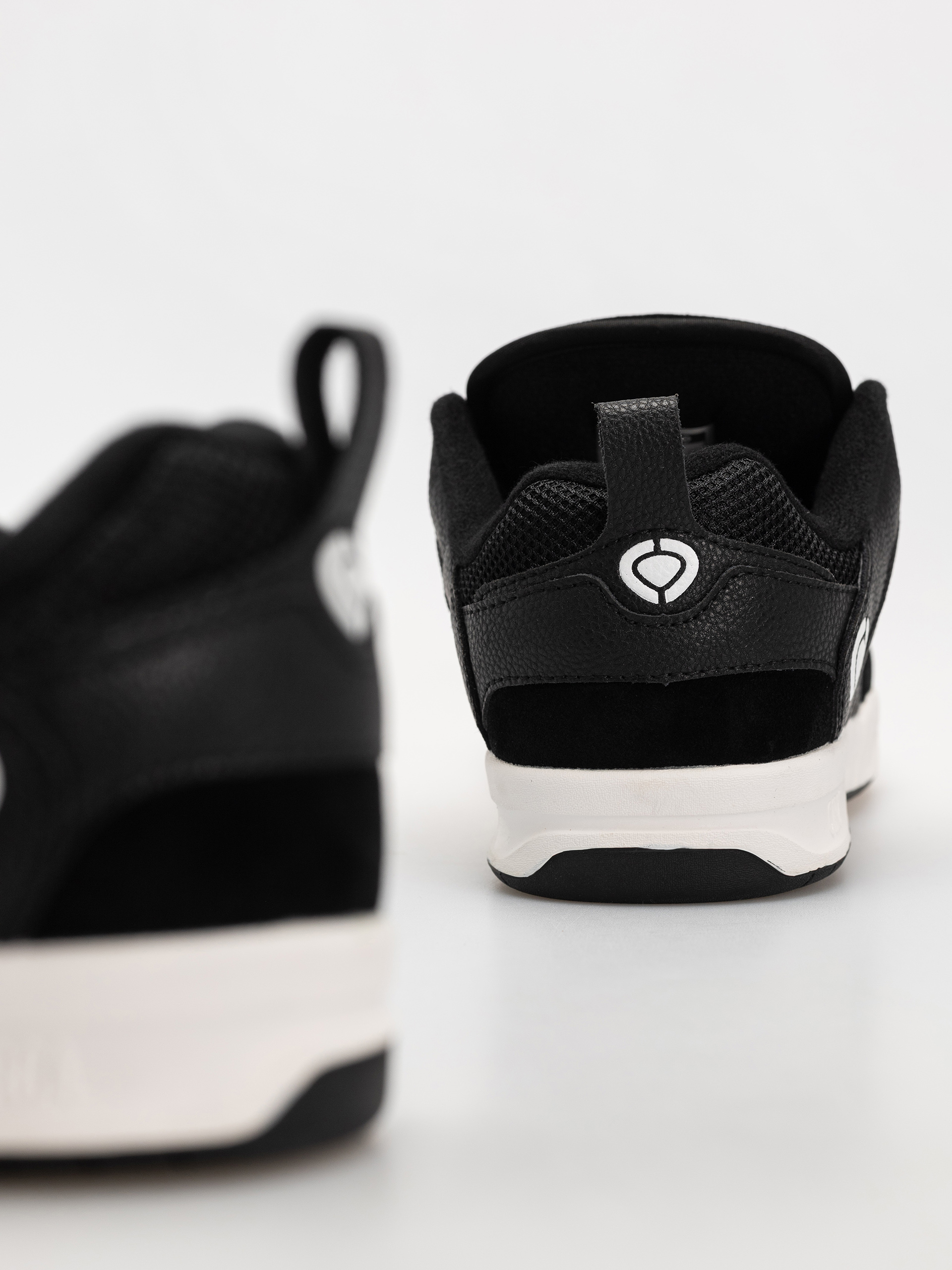 Обувки Circa CX201R (black/black/white)